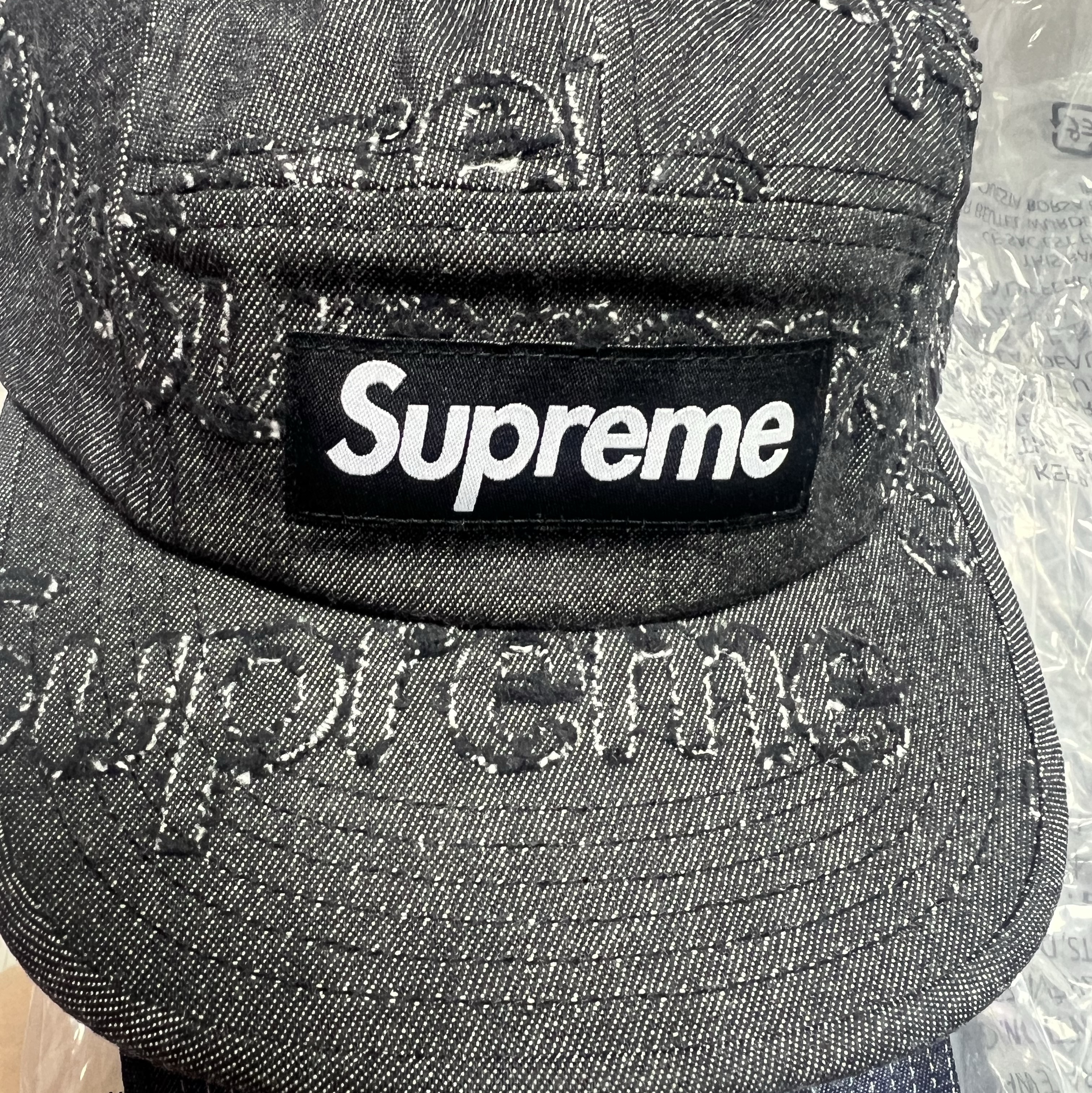 Supreme Lasered Denim Camp Cap Black - 24FW 착용 스타일 - 1