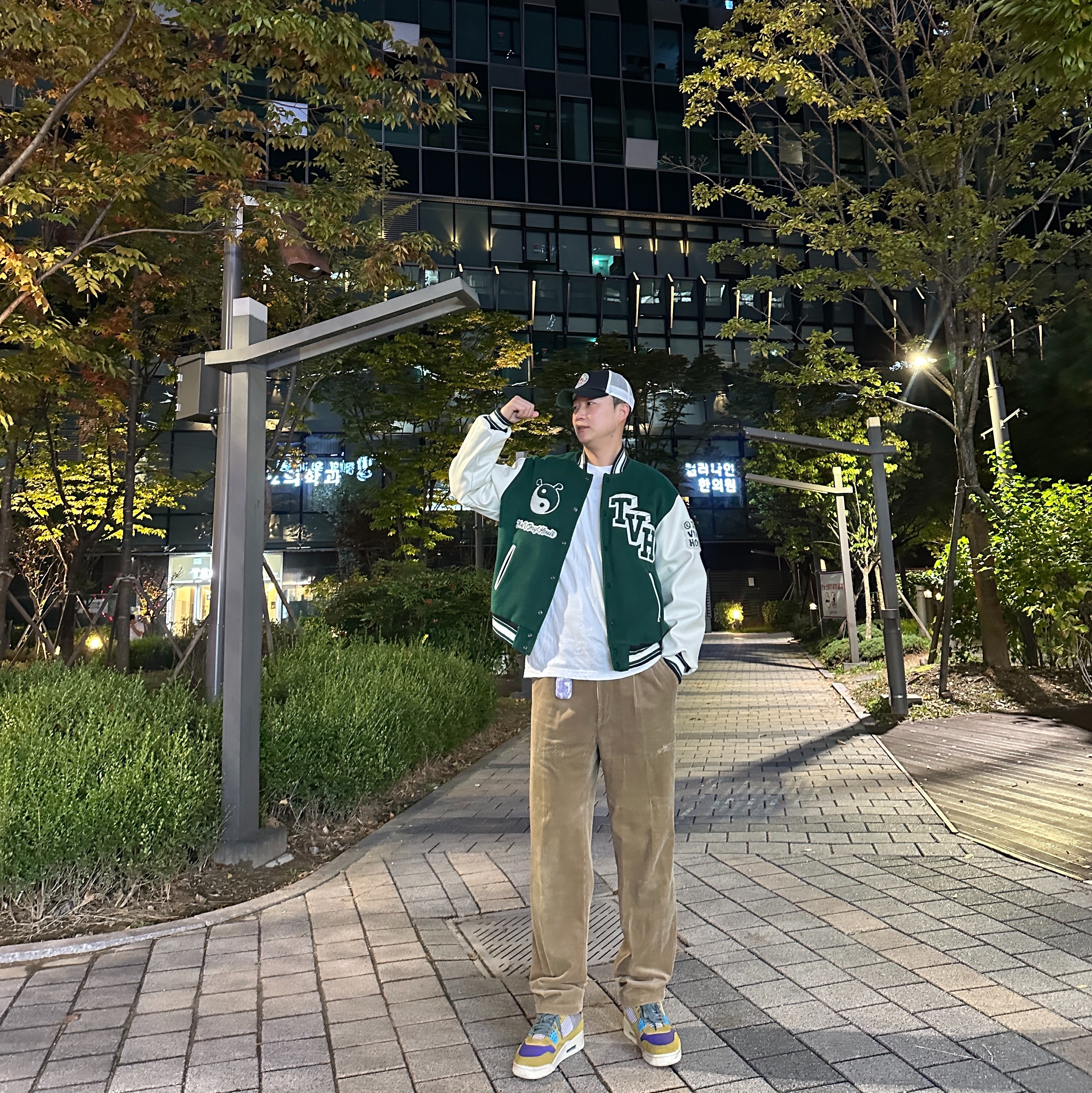 Jordan 4 x Union Retro SP Desert Moss 착용 스타일