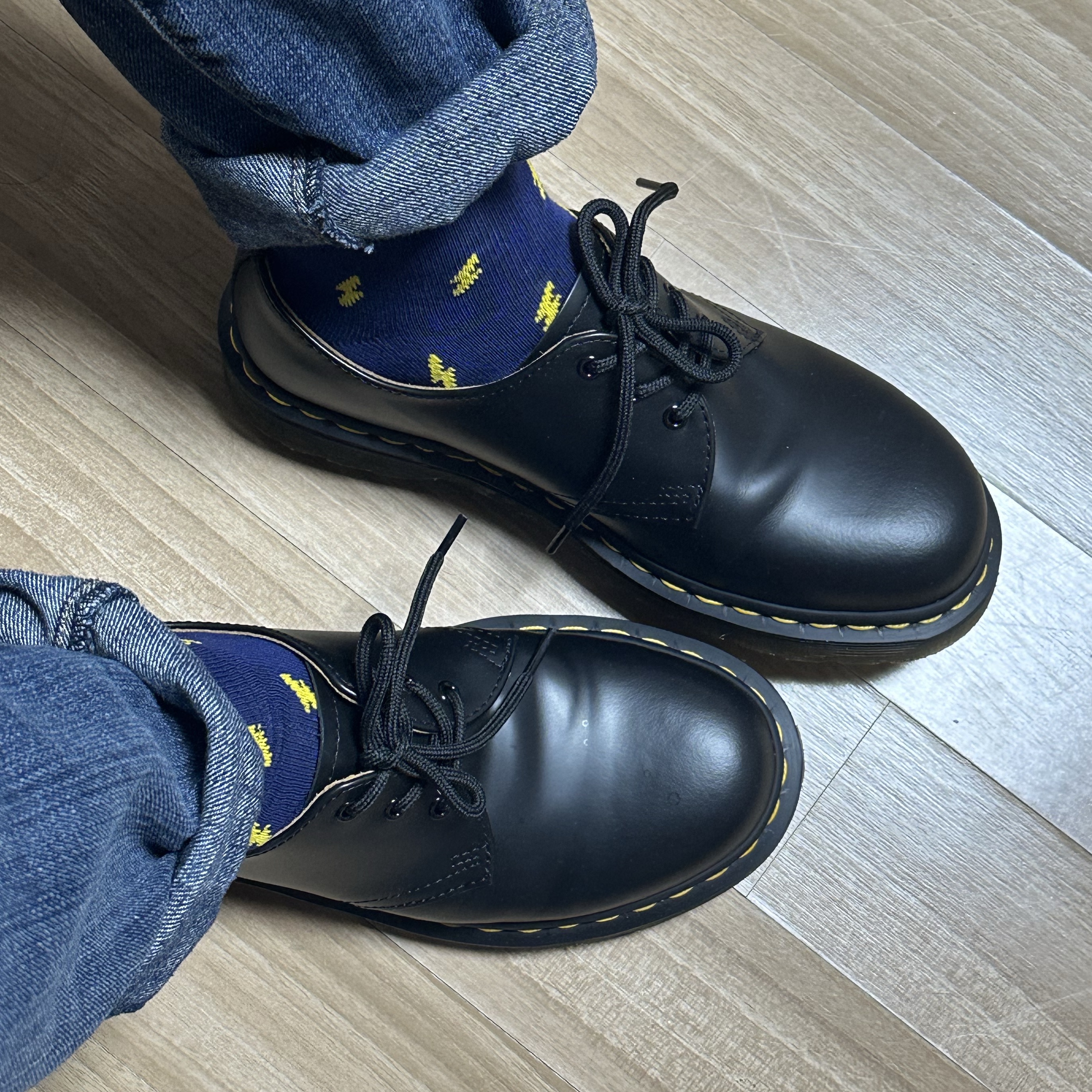 Dr. Martens 1461 Smooth Black 착용 스타일 - 2