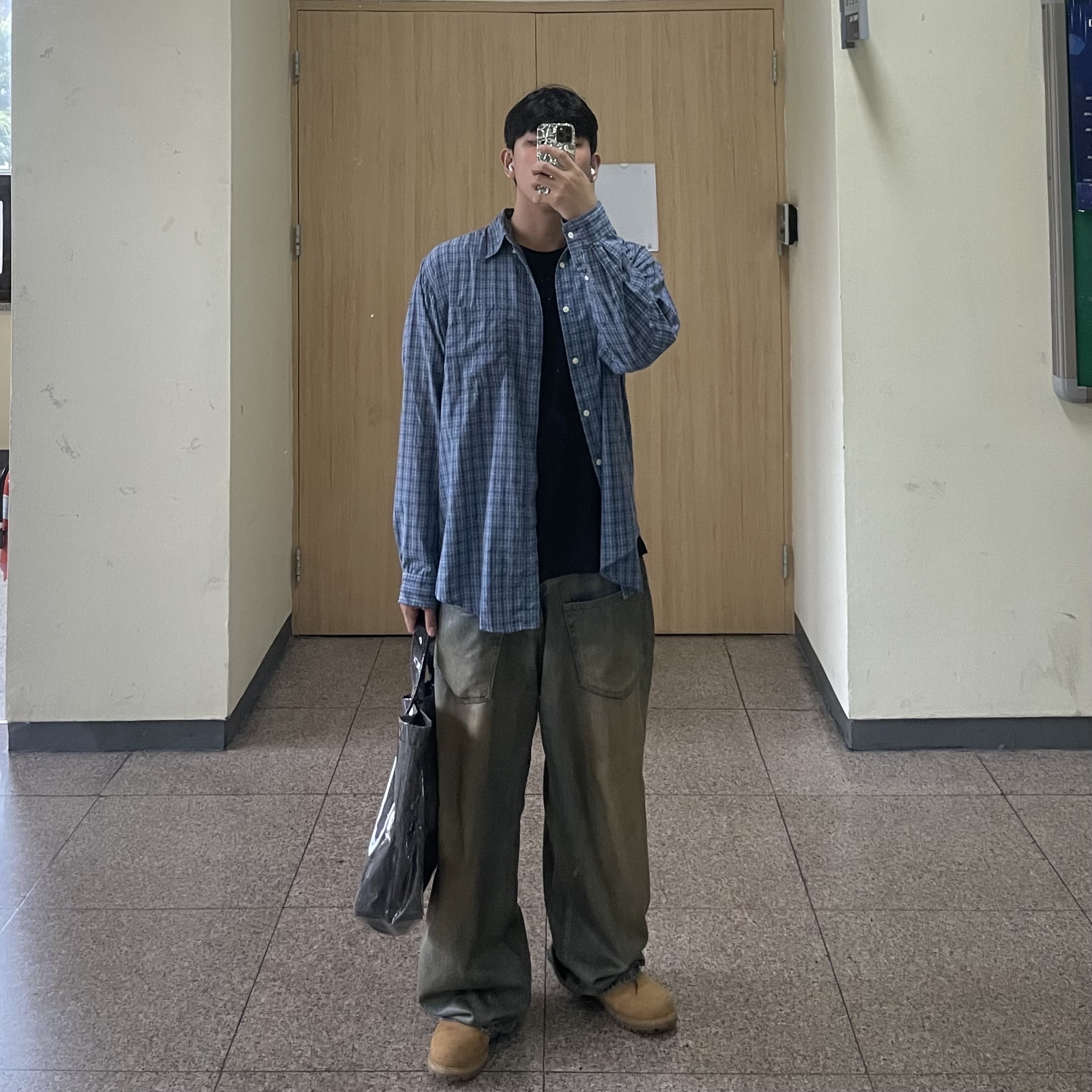 Project G/R Coated Backward Denim Pants Blue, Timberland Premium 6 inch Waterproof Boot Wheat Nubuck - Wide 착용 스타일 - 1