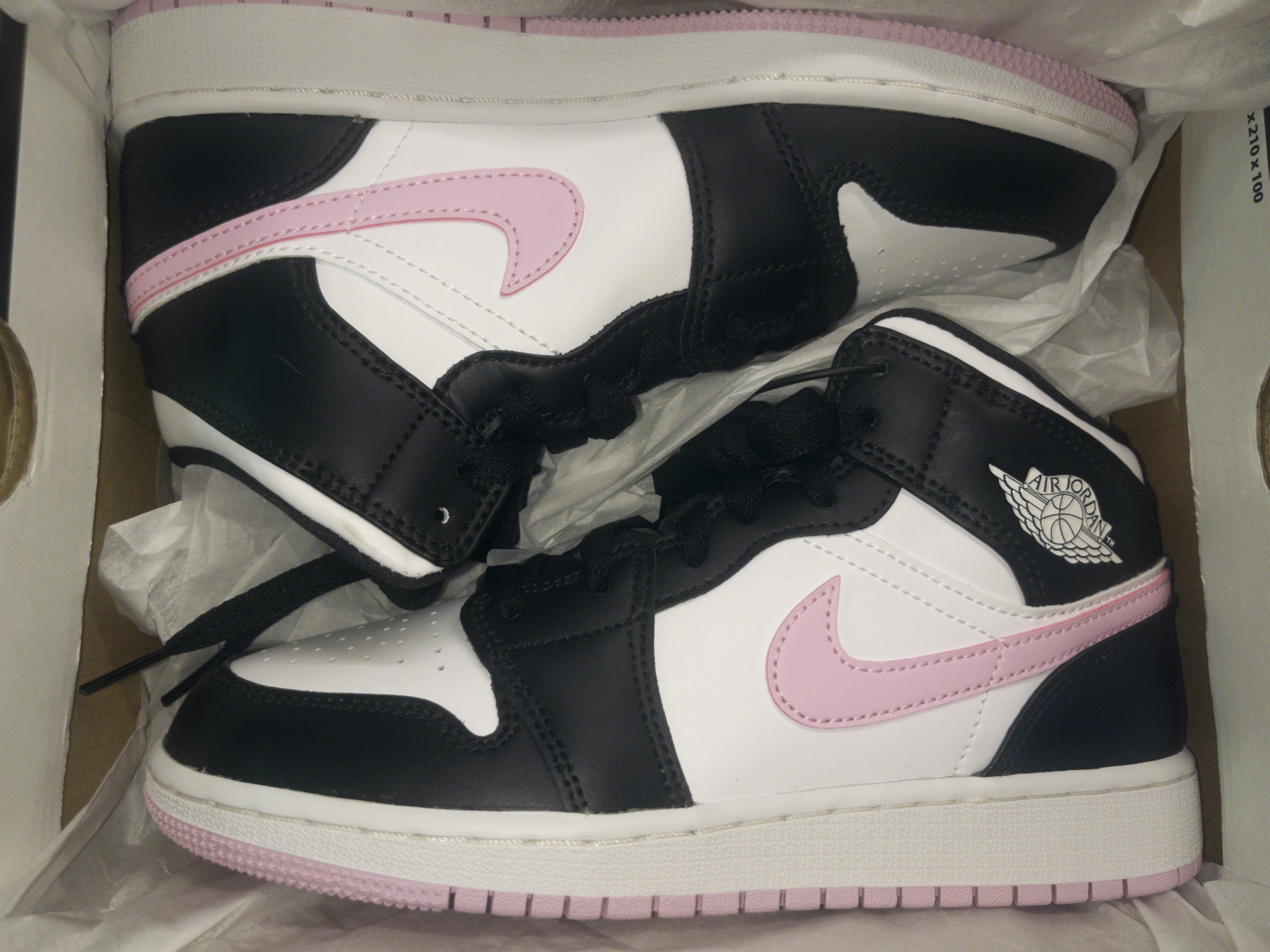 (GS) Jordan 1 Mid Light Arctic Pink 착용 스타일