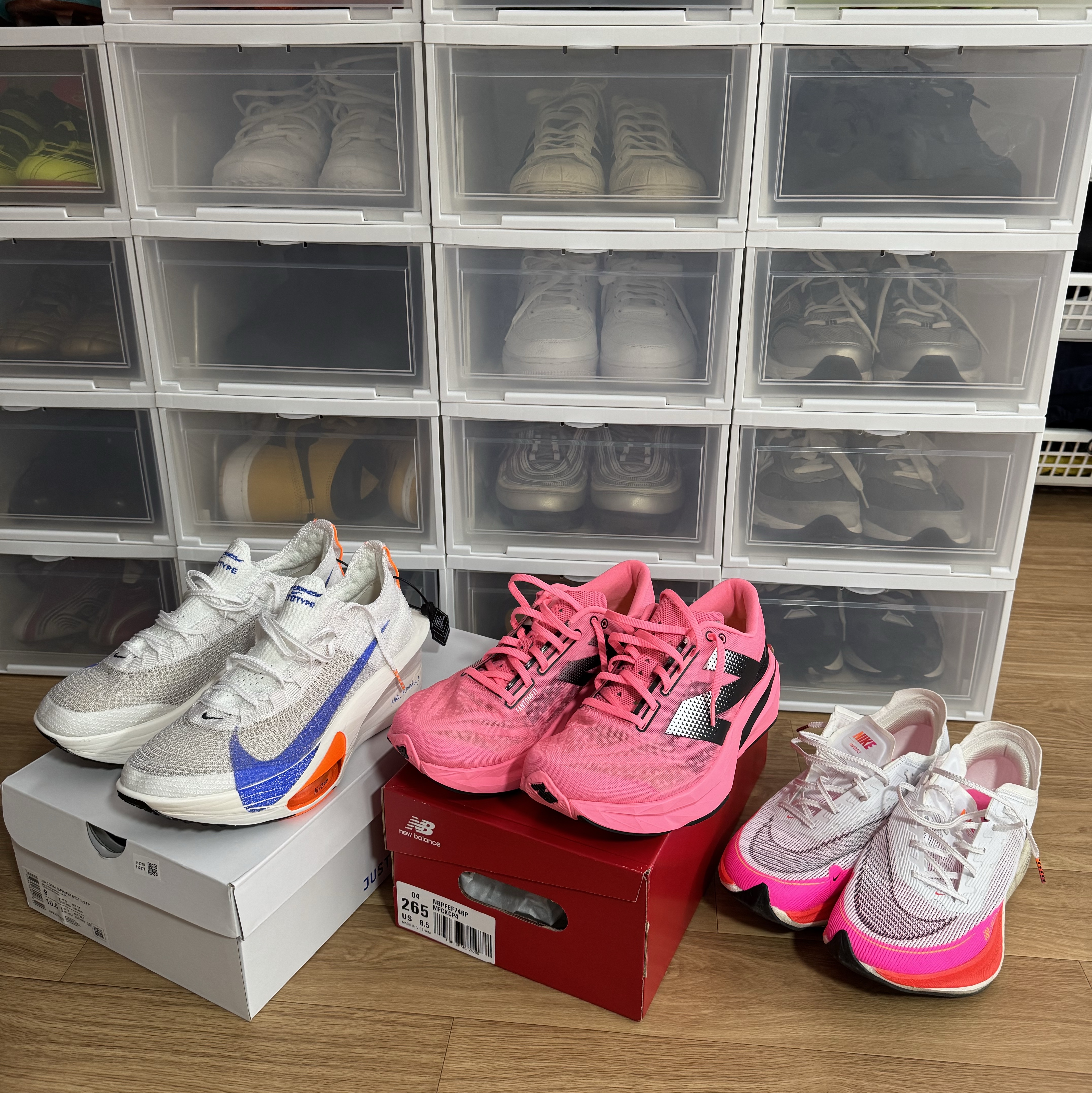 New Balance Fuelcell Rebel v4 Ultra Pink Black - 2E Wide, Nike Air Zoom Alphafly Next% 3 Blueprint 착용 스타일