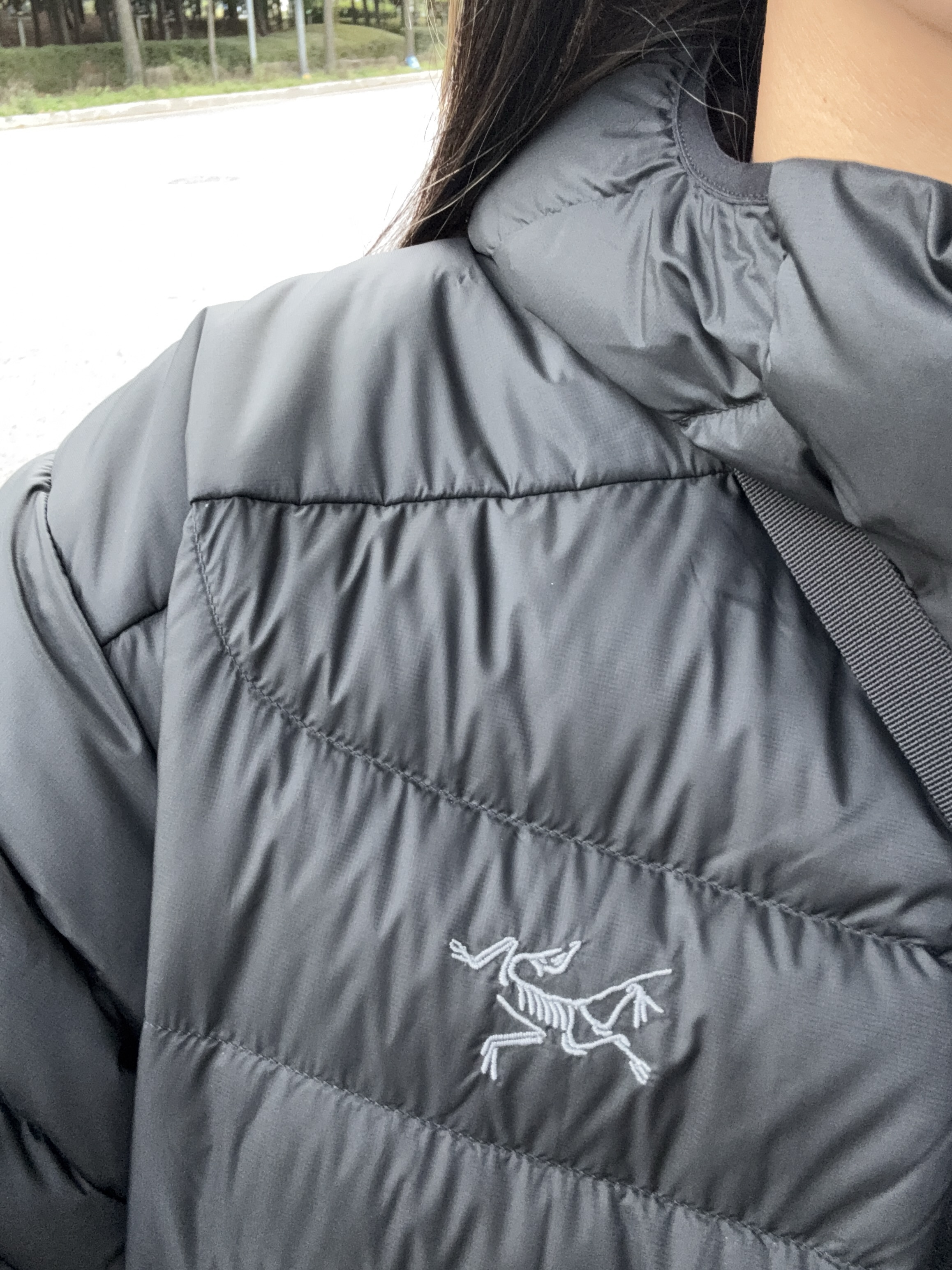 Arc'teryx Cerium Hoody Black 착용 스타일 - 1