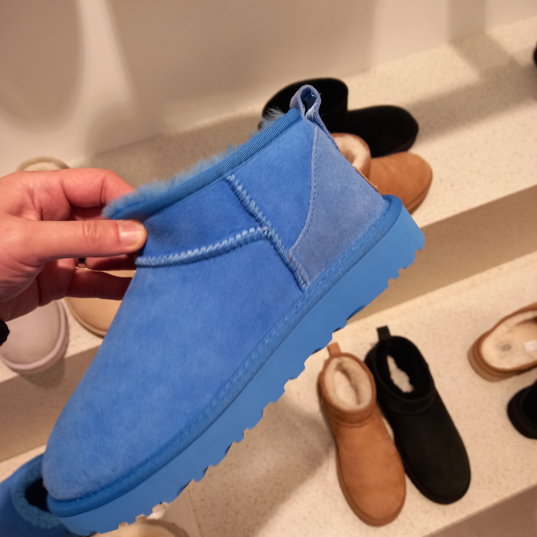 UGG Tasman Slipper Putty, (W) UGG Tasman Slipper Chestnut 착용 스타일 - 5