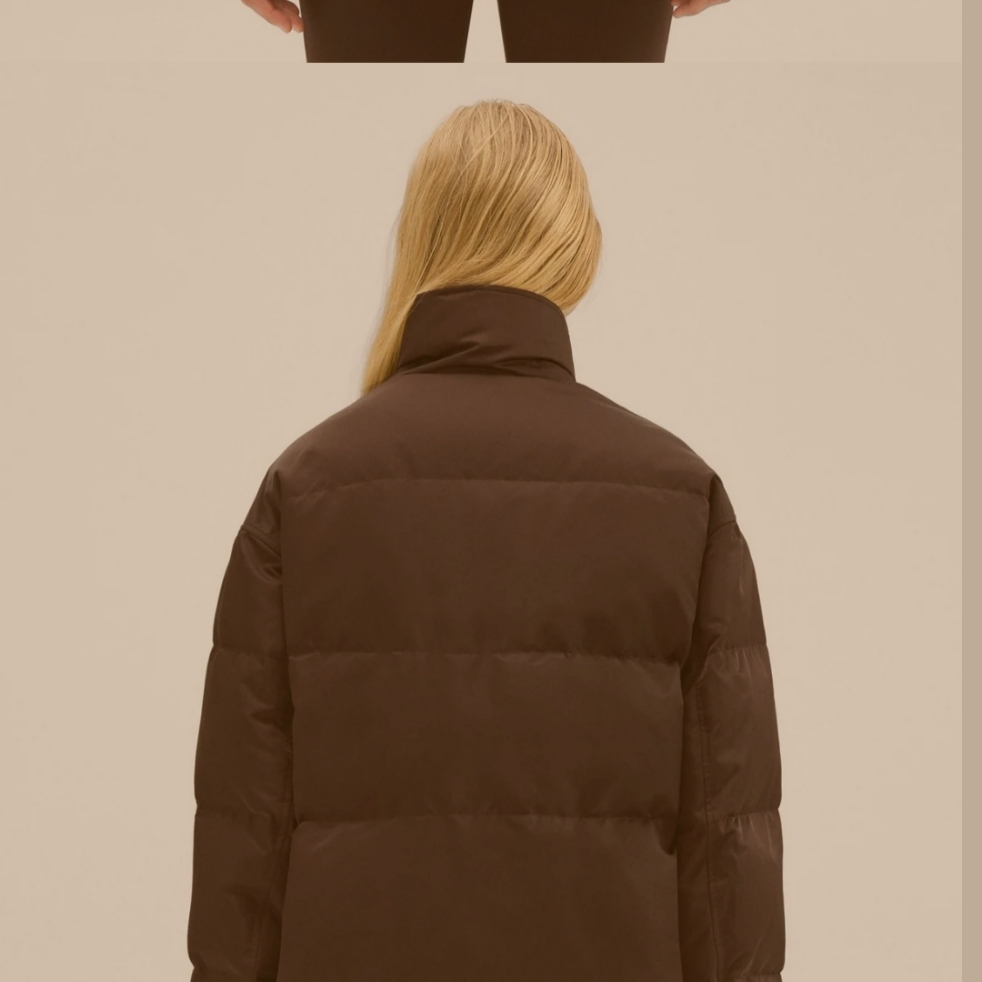 (W) Theory Recycled Nylon Oversized Puffer Jacket Black 착용 스타일