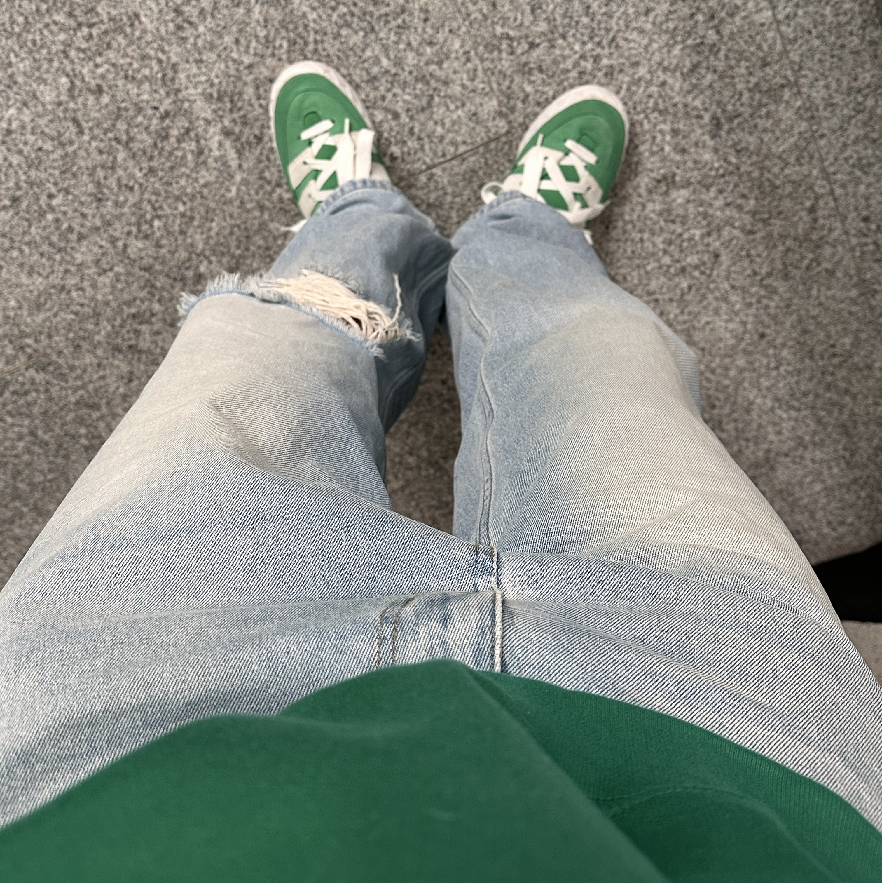 Adidas Adimatic Green 착용 스타일