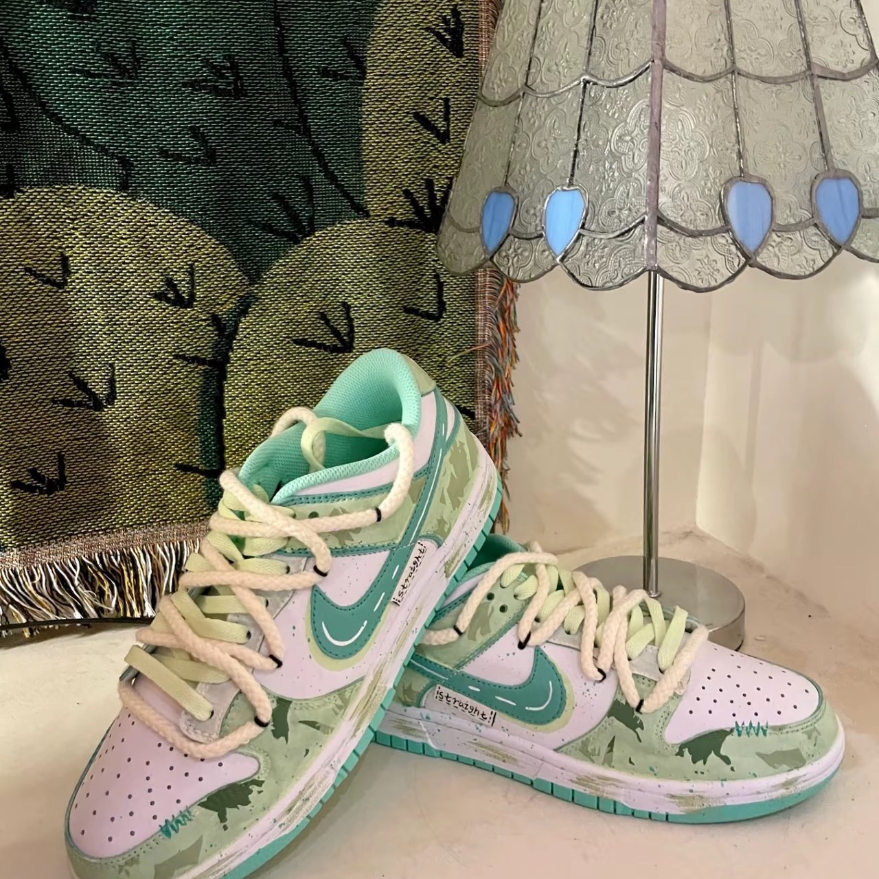 Nike Dunk Low White Clear Jade 착용 스타일 - 3