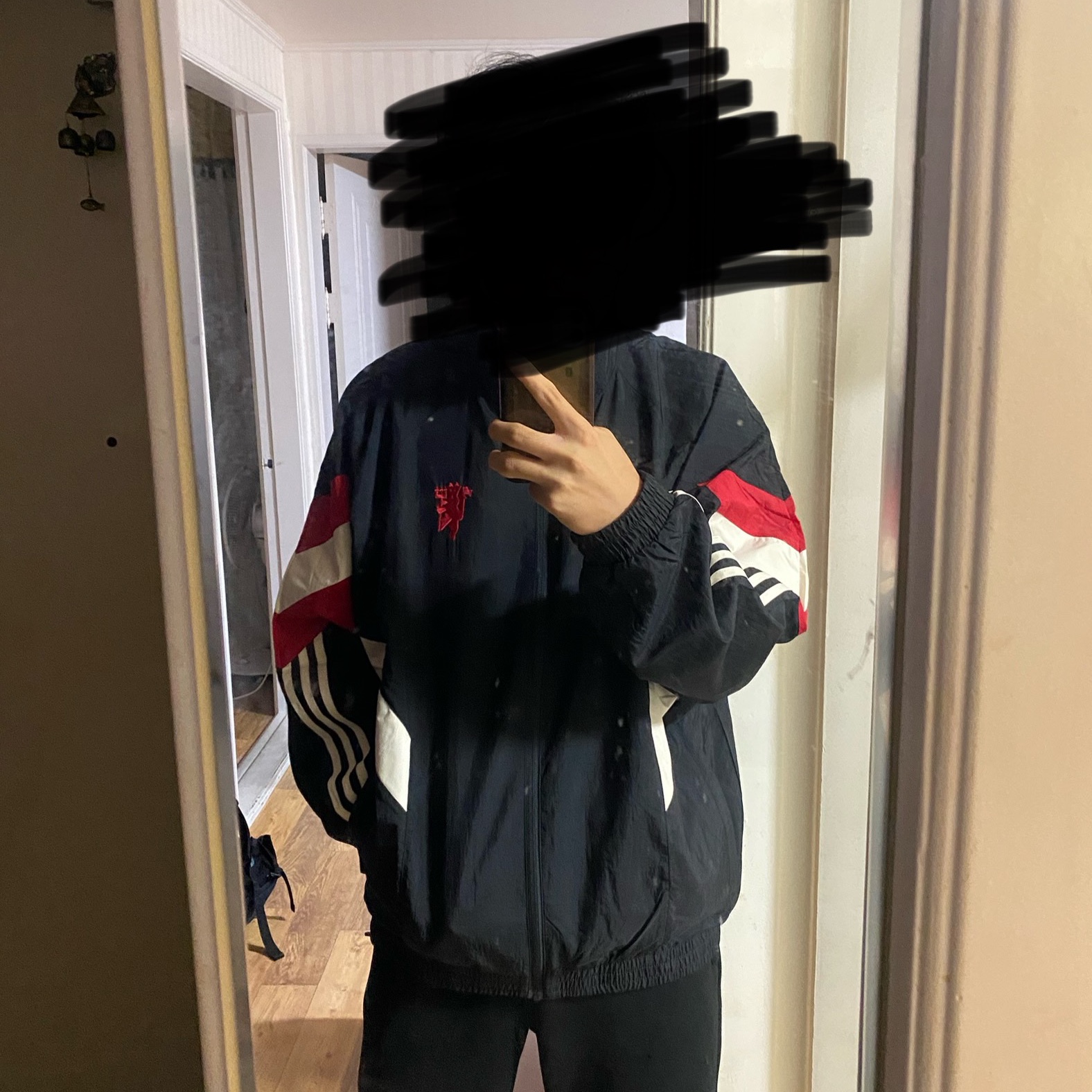Adidas Manchester United Originals Track Top Black Red - KR Sizing 착용 스타일