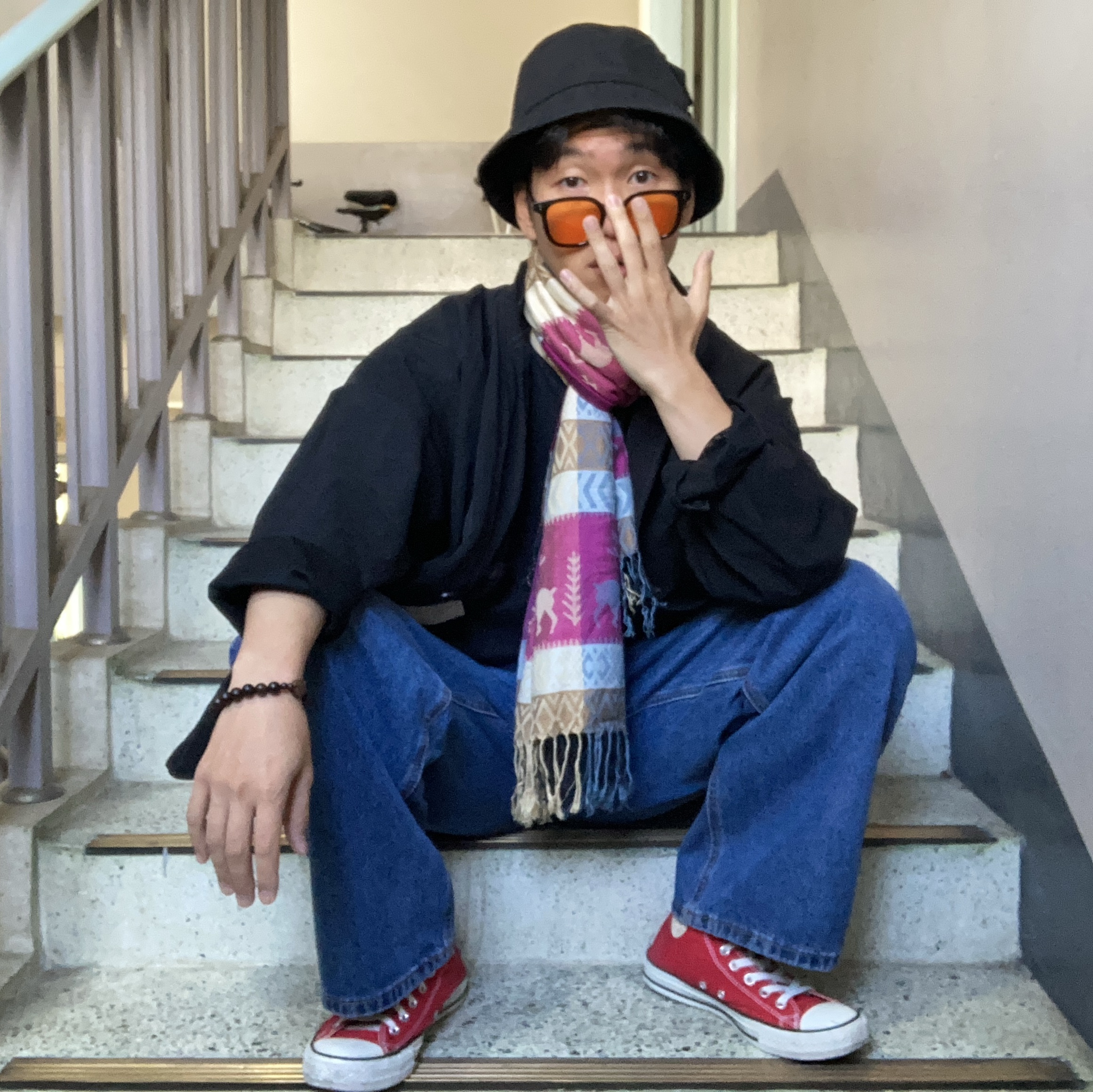 Converse Chuck 70 High Seasonal Leather University Red 착용 스타일 - 4
