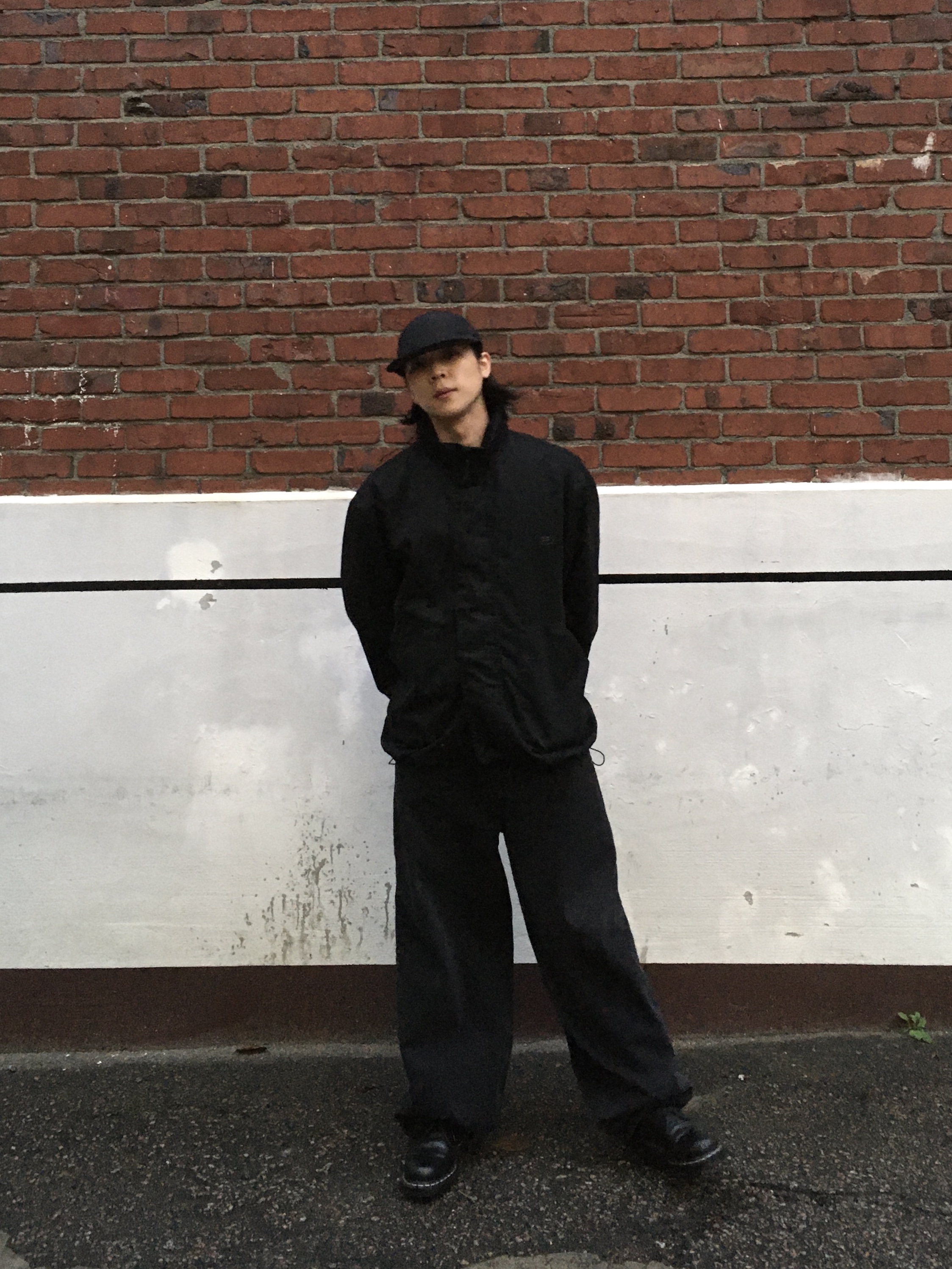 Polyteru Human Index Human Loosed Half Zip Knit Gray 착용 스타일 - 4