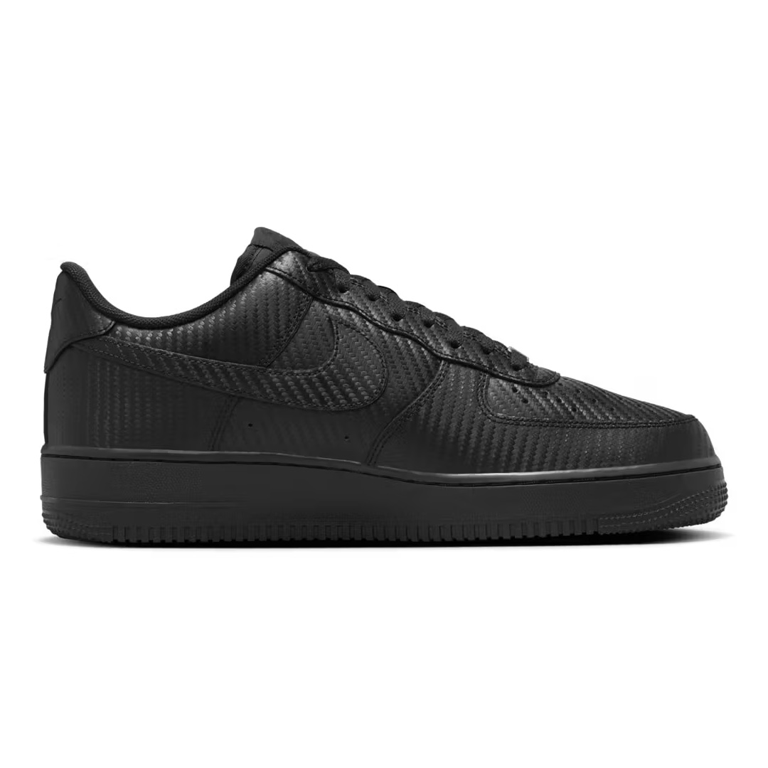 Nike Air Force 1 '07 Low Triple Black, Nike x Supreme Air Force 1 Low Black 착용 스타일 - 3