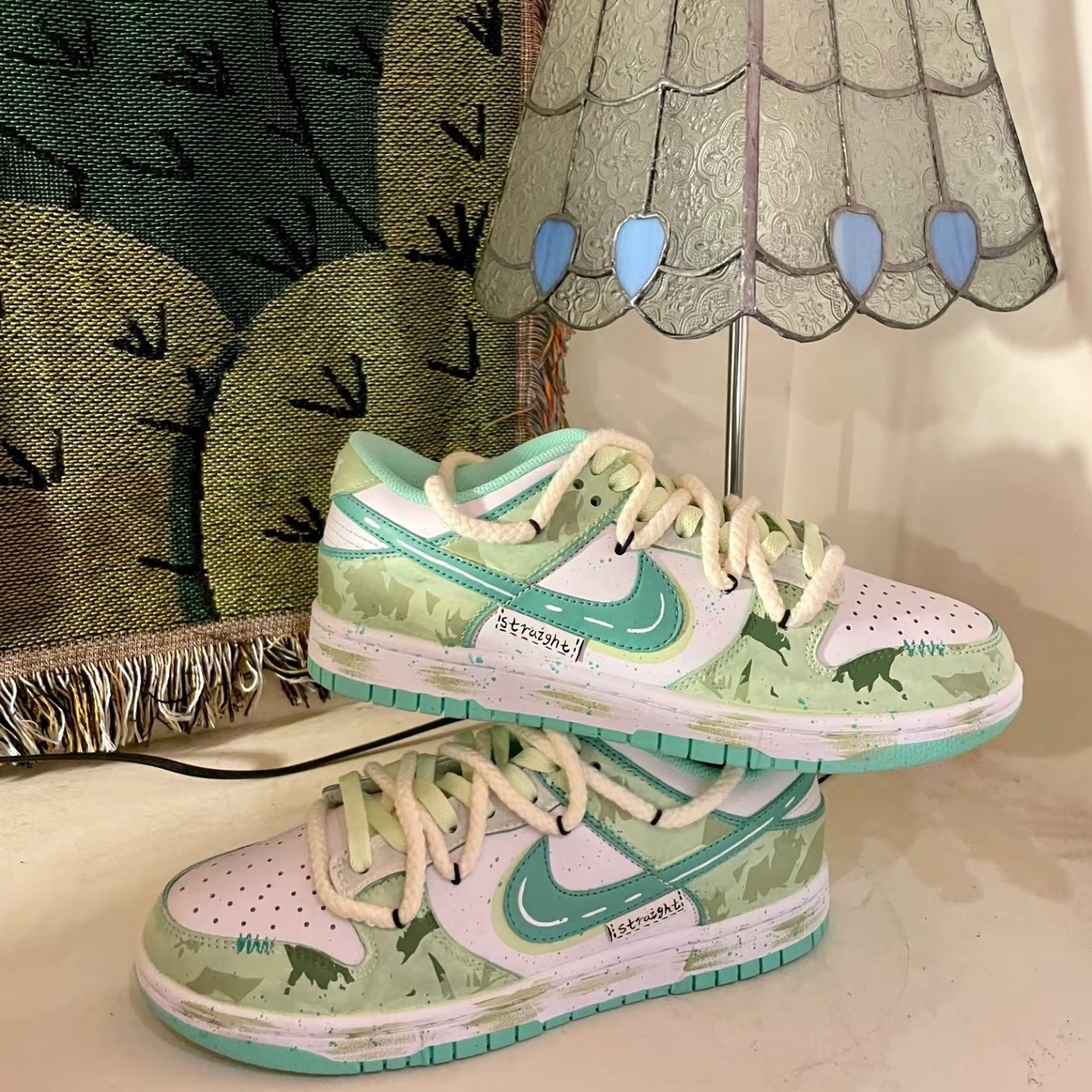 Nike Dunk Low White Clear Jade 착용 스타일 - 2