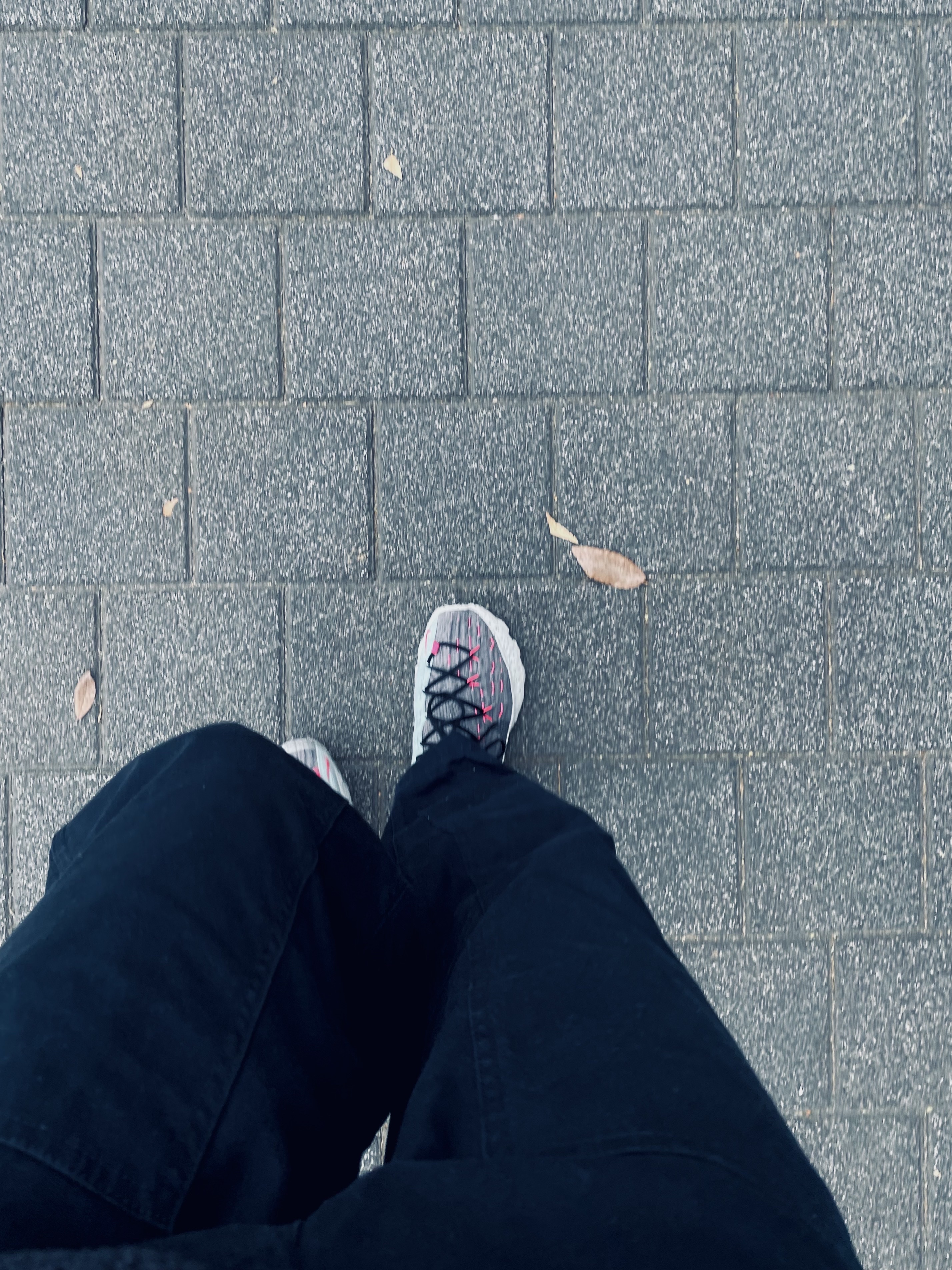 (W) Nike Space Hippie 04 Cactus Flower 착용 스타일