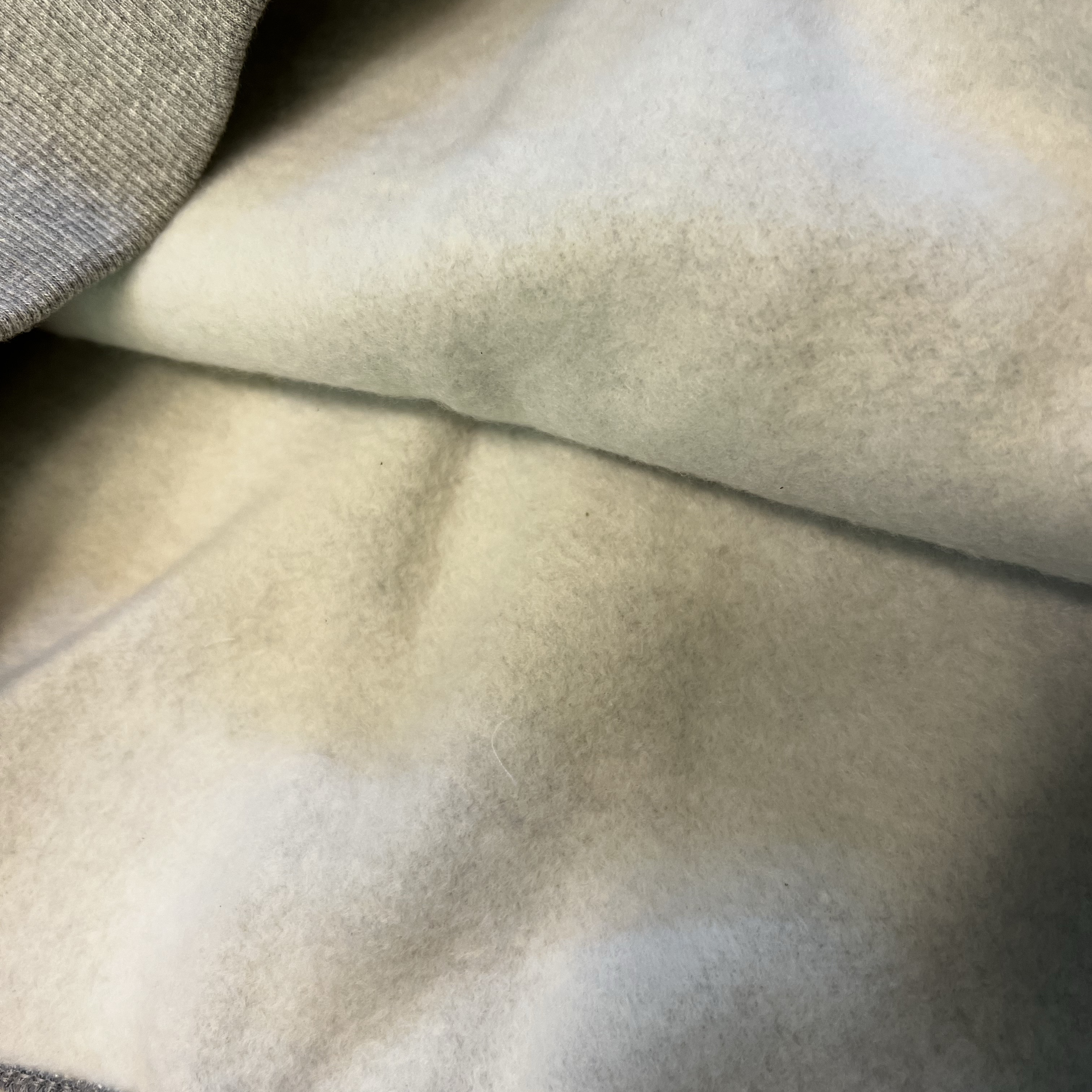 IAB Studio Embossed Sweatshirt Gray 착용 스타일 - 7