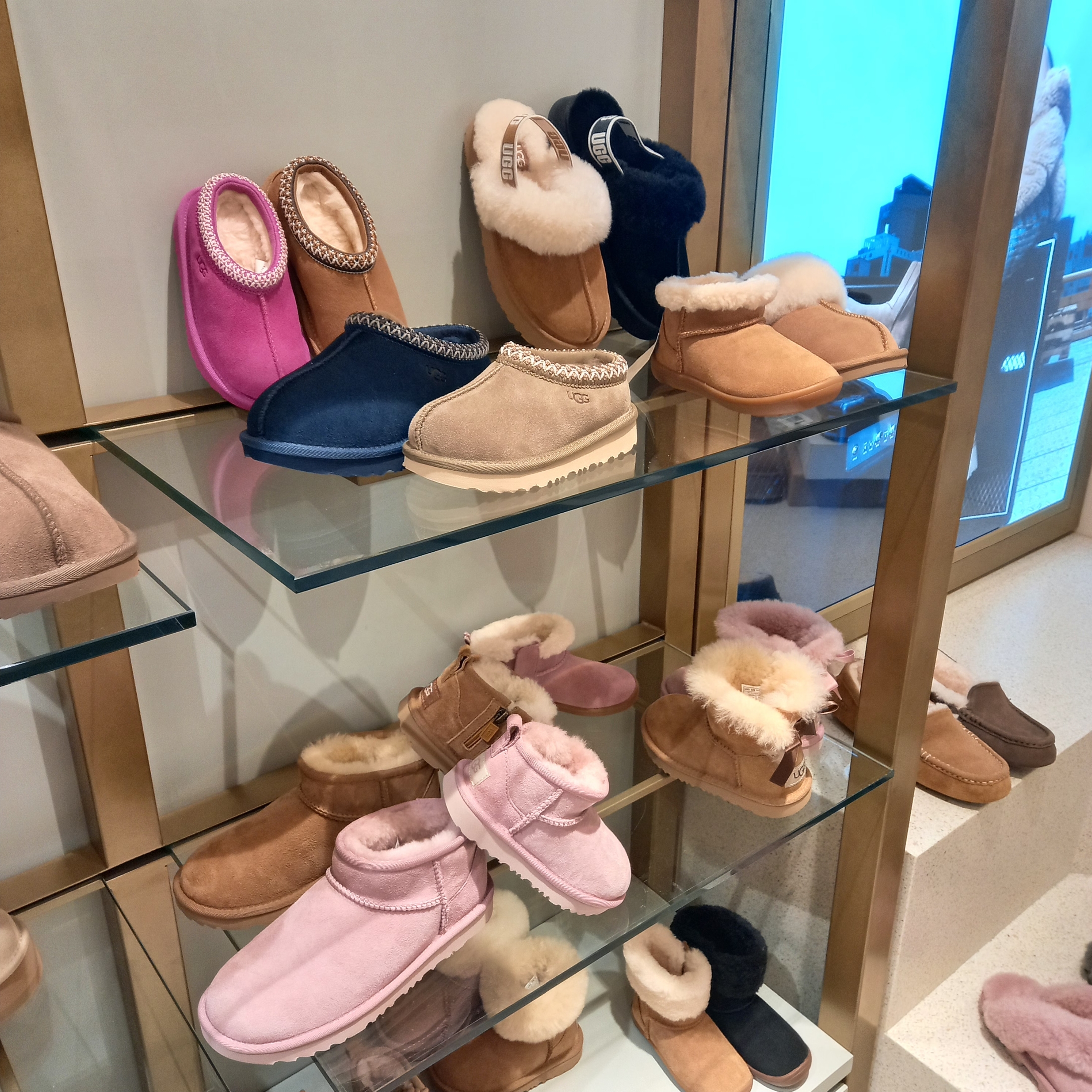 UGG Tasman Slipper Putty, (W) UGG Tasman Slipper Chestnut 착용 스타일 - 3