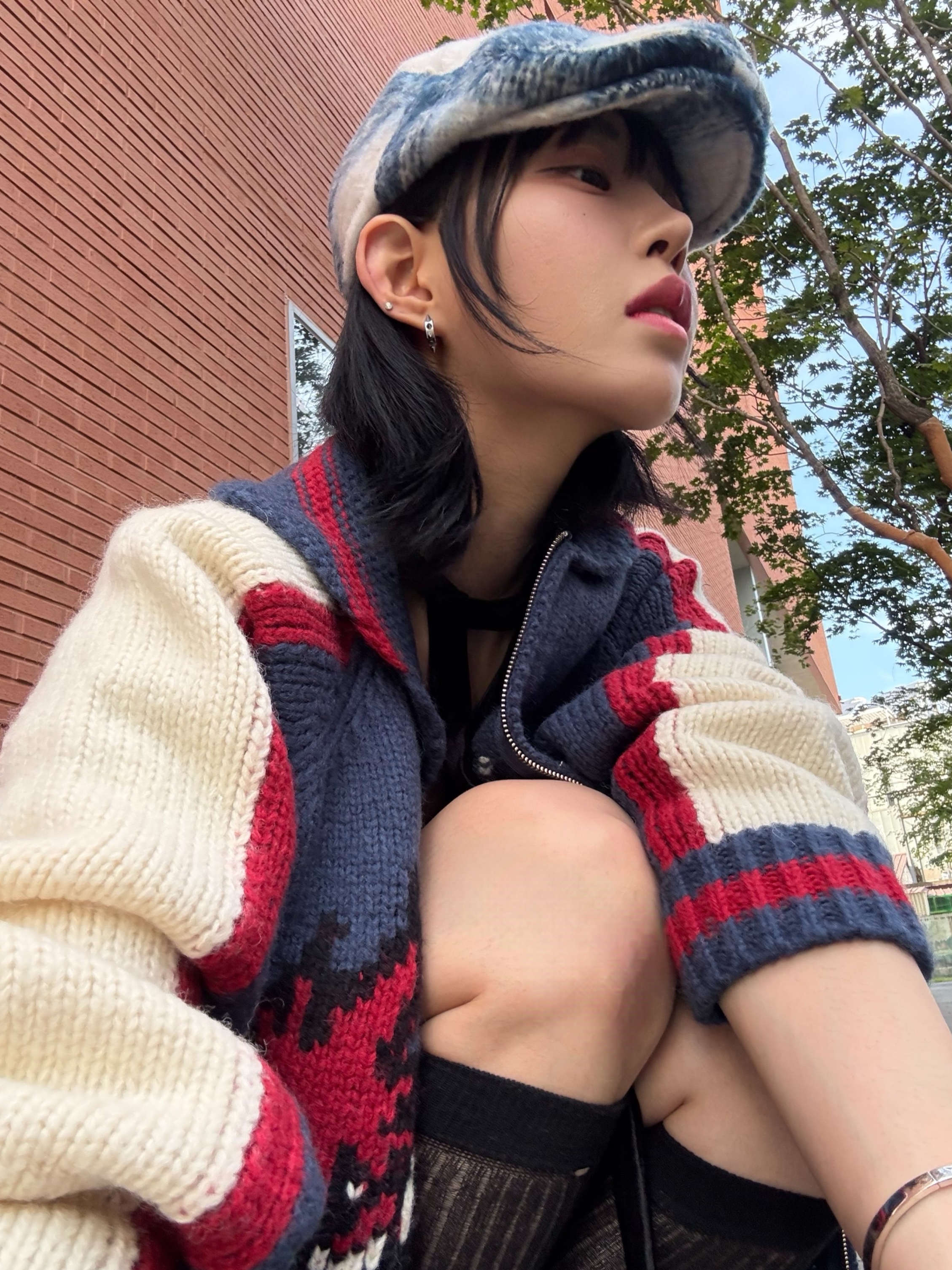 Allincomplete Tartan Check Hunting Cap Blue Check 착용 스타일 - 2