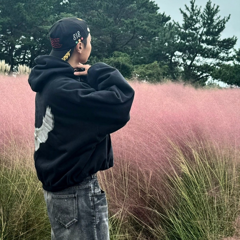 Yeezy Gap Engineered By Balenciaga Dove Hoodie Washed Black, Peaceminusone 5 Panel Ball Cap #3 Black 착용 스타일 - 1