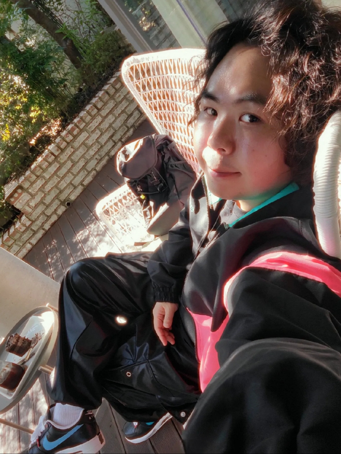 QT8 Garments TL Old Track Jacket Black/Red, Nike x Peaceminusone Air Force 1 Low Para-Noise 3.0 Black and Multicolor 착용 스타일 - 5
