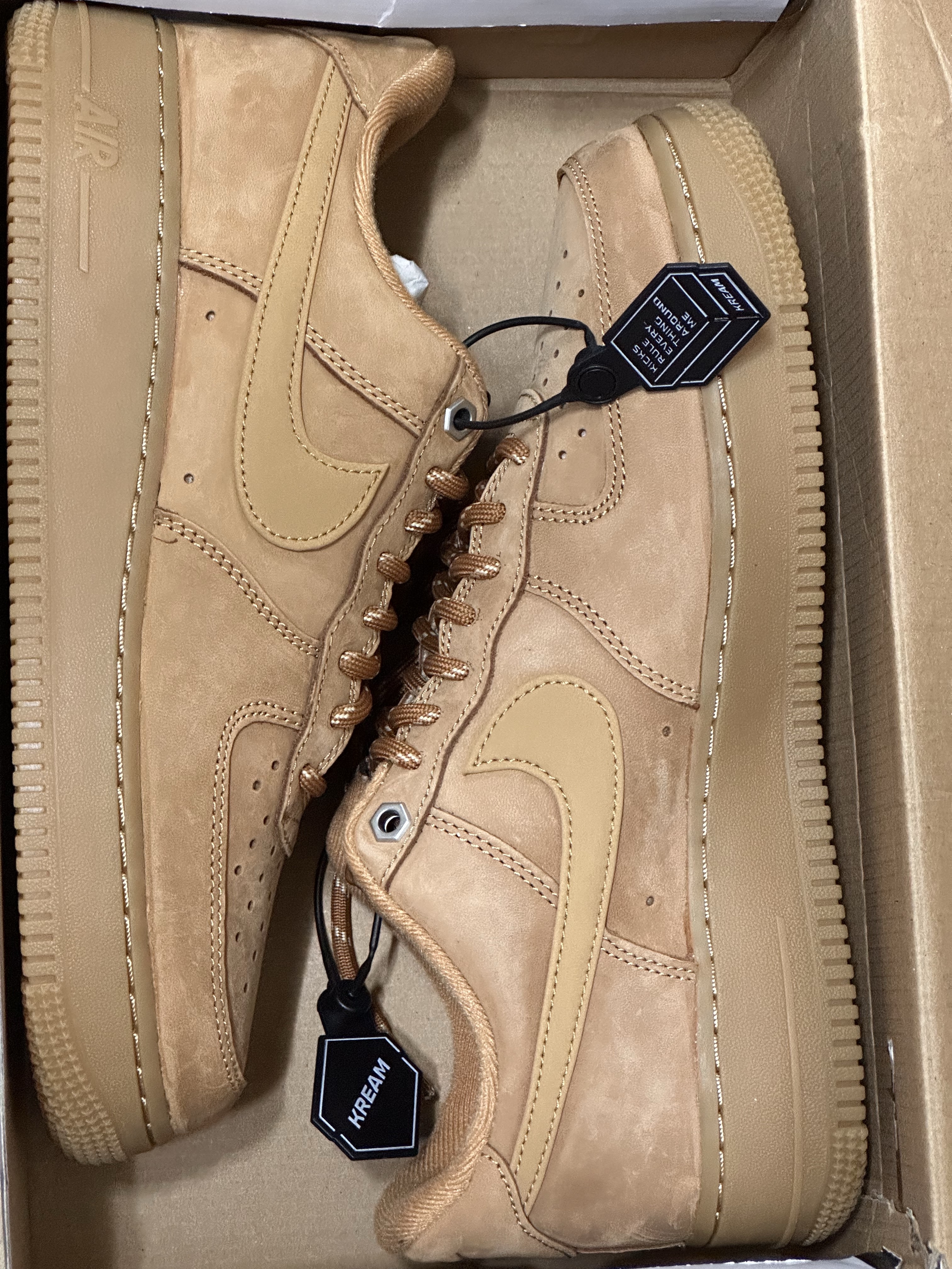 (W) Nike Air Force 1 '07 WB Flax Wheat 착용 스타일