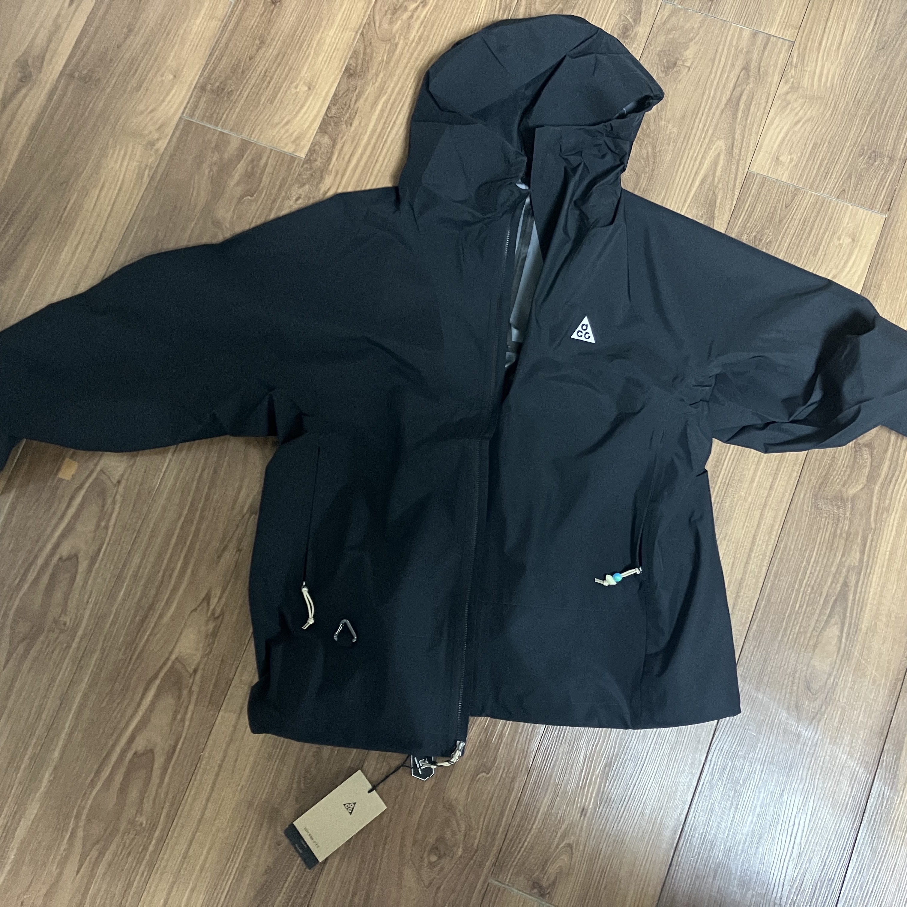 Nike ACG Storm-Fit ADV Cascade Rains Full Zip Jacket Black - Asia 착용 스타일