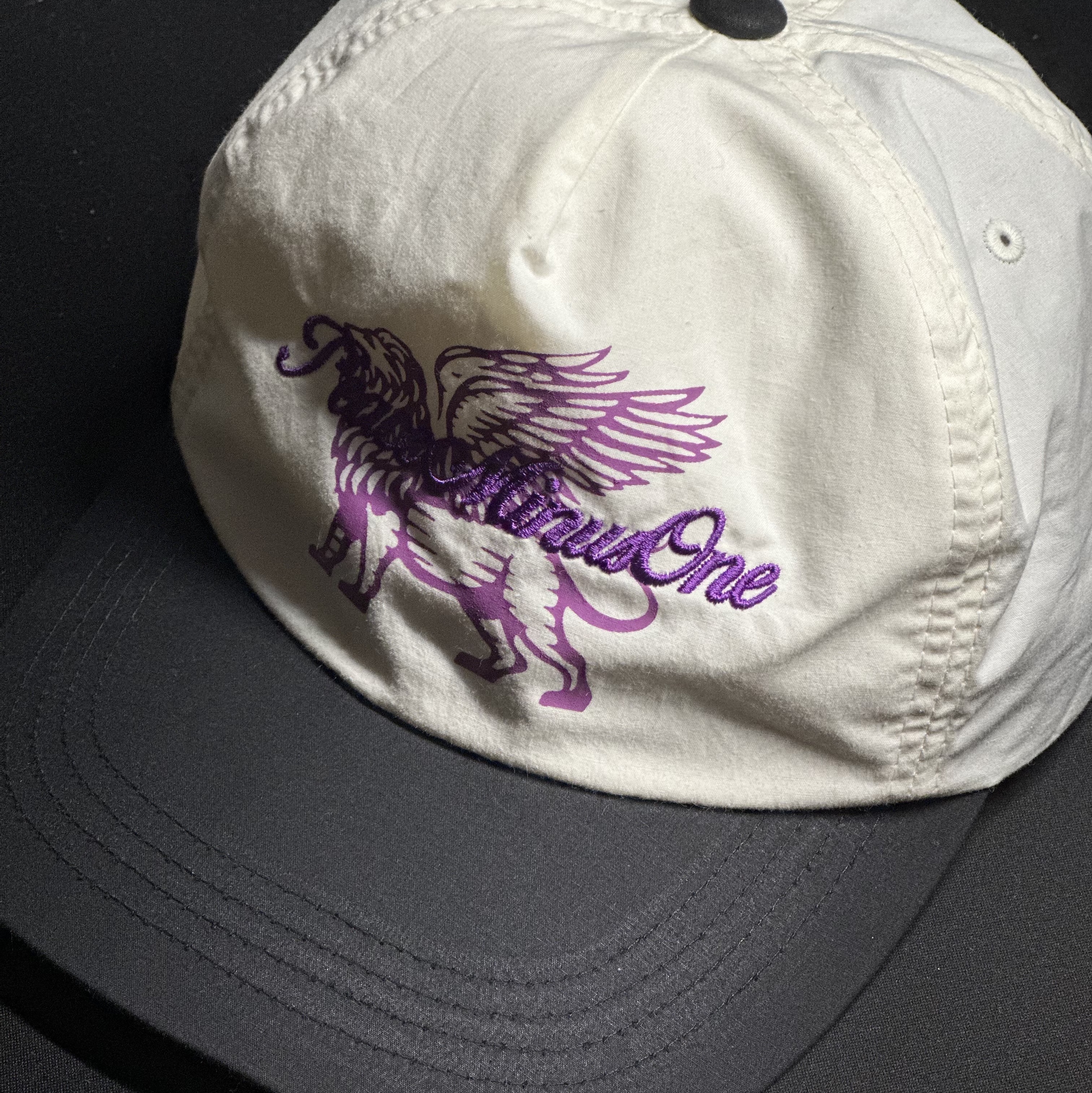 Peaceminusone x Joopiter Five-Panel Baseball Cap White Purple 착용 스타일