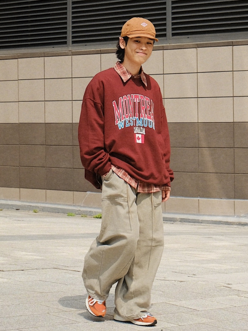 New Balance 2002R Rust Oxide 착용 스타일 - 4