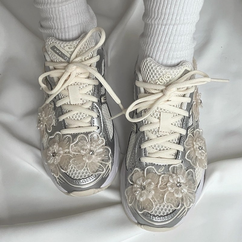 (W) Asics Gel-1130 Cream Pure Silver 착용 스타일 - 2