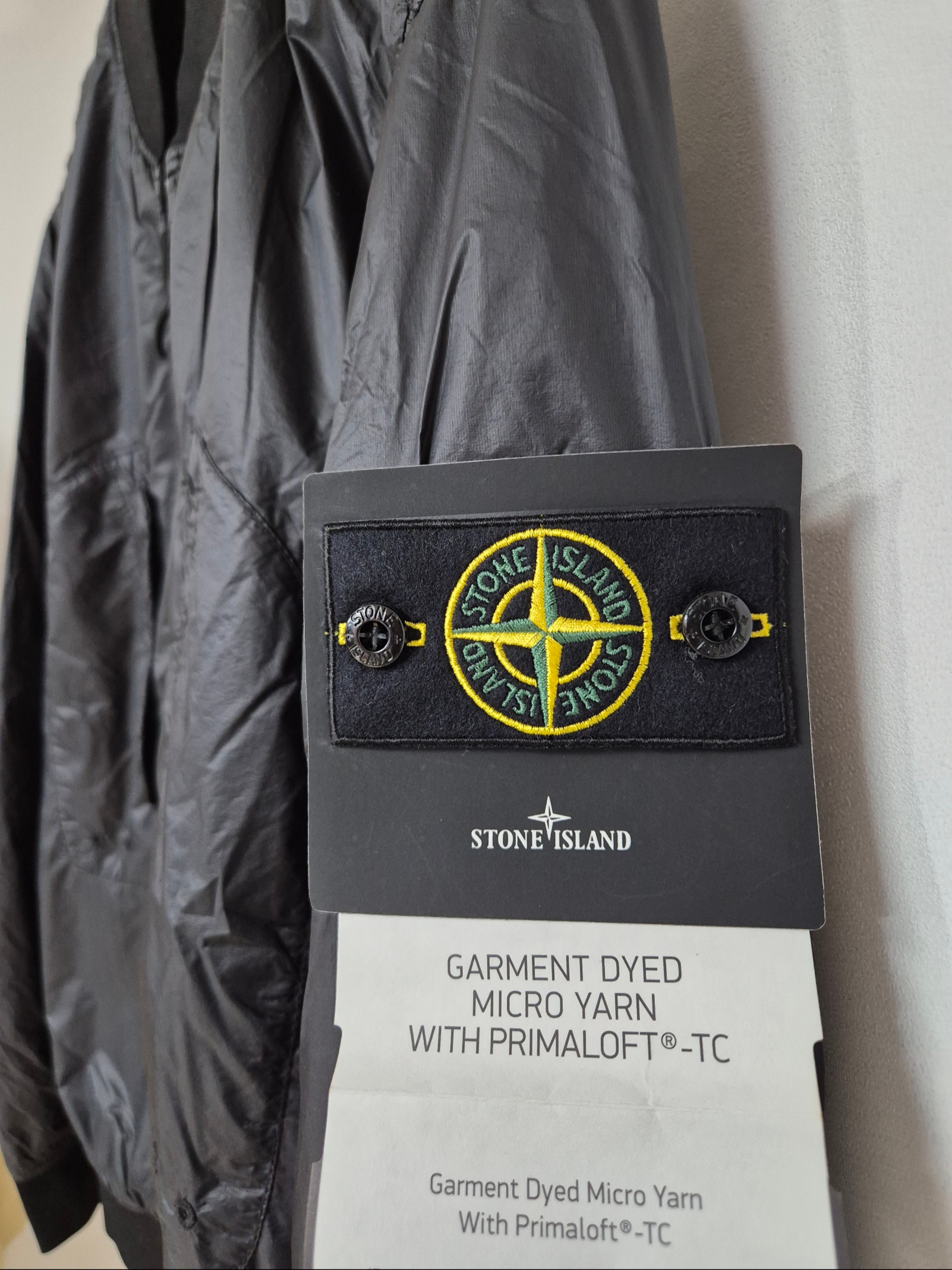 Stone Island 42125 Packable Garment Dyed Micro Yarn with Primaloft TC Jacket Black - 23SS 착용 스타일 - 4