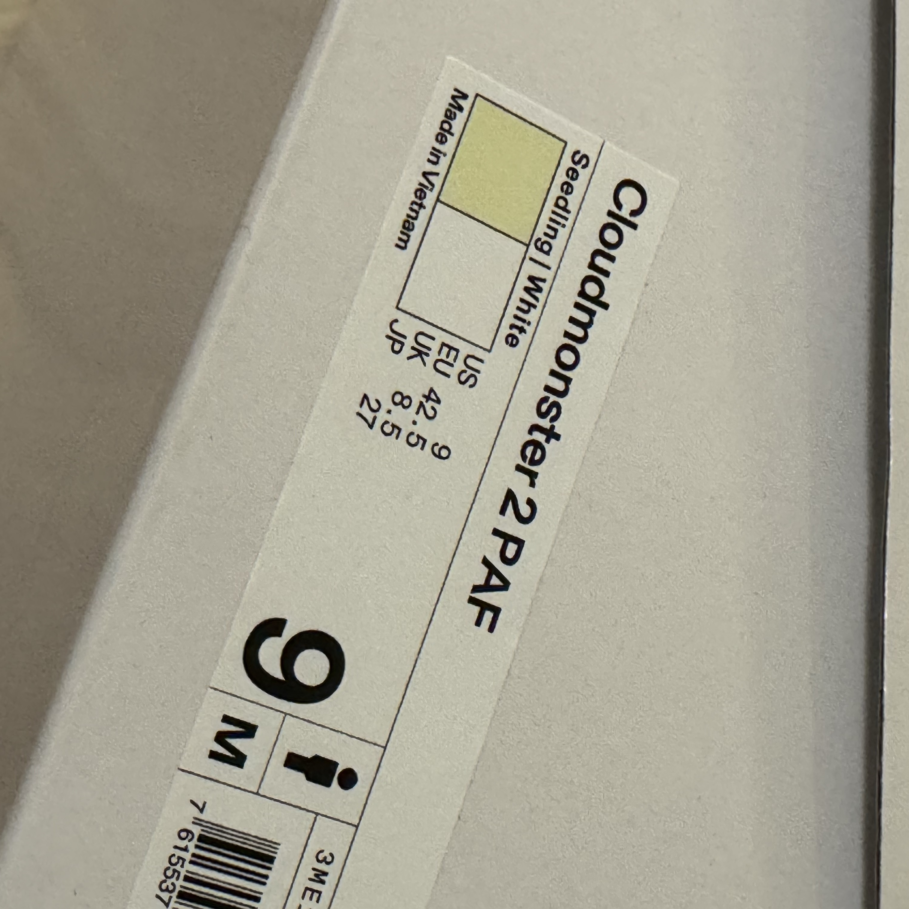 On Running x Post Archive Faction (Paf) Cloudmonster 2 Seedling White 착용 스타일