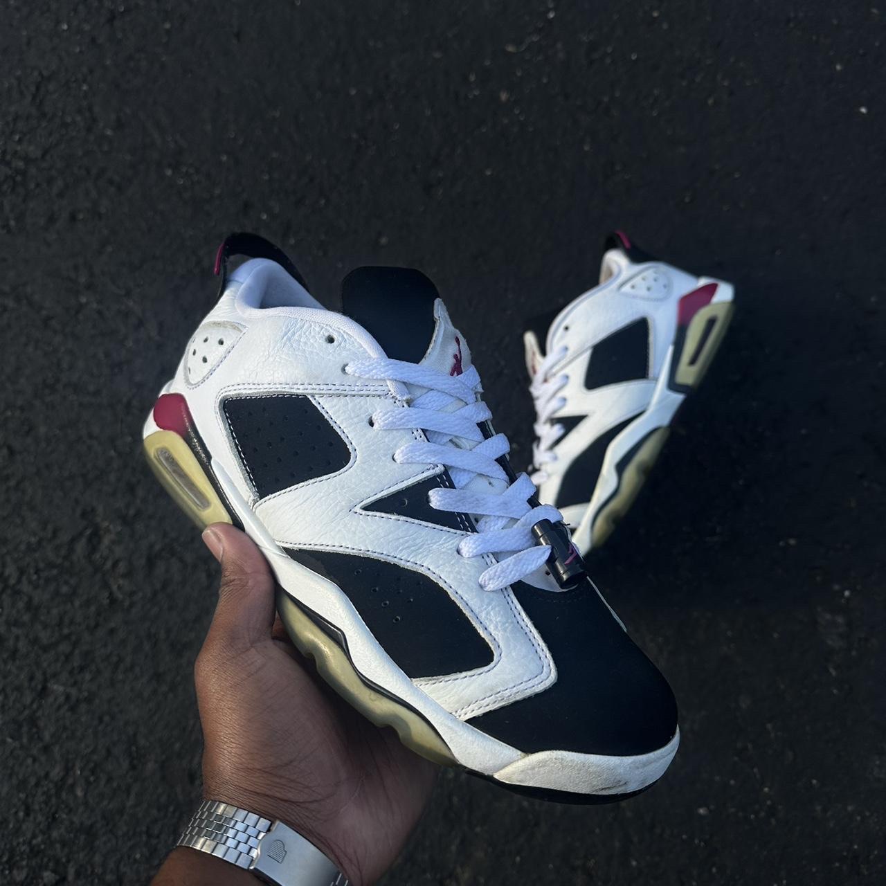 (GS) Jordan 6 Retro Low Fuchsia, Jordan 6 Retro White and Midnight Navy 착용 스타일 - 1