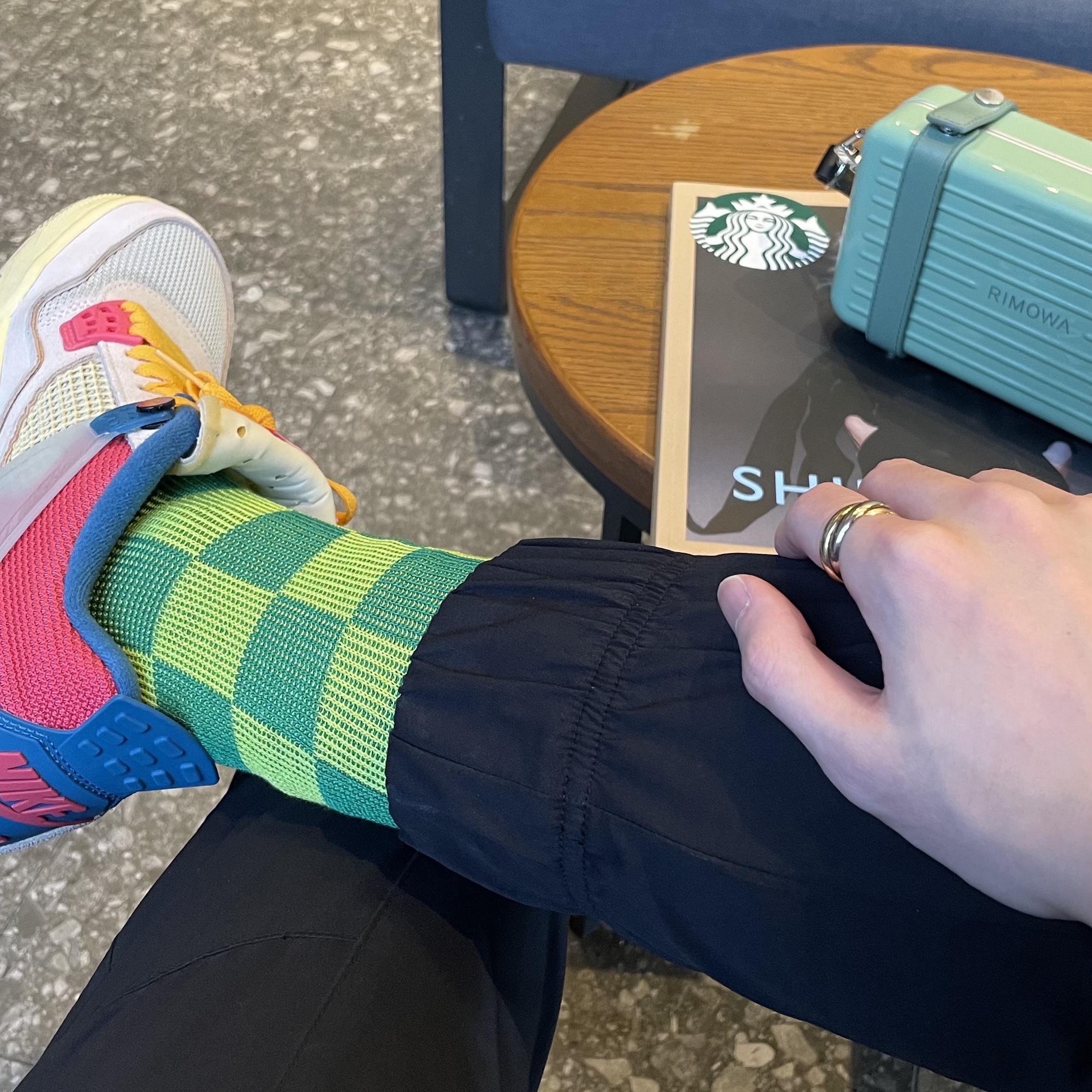 Jordan 4 x Union Retro Guava Ice 착용 스타일
