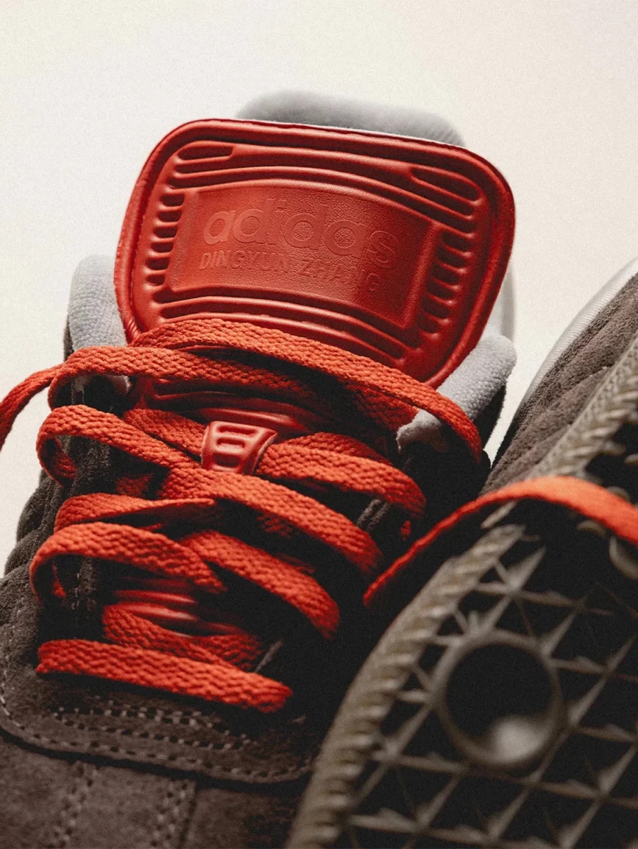 Adidas x Dingyun Zhang Samba Brown Oxide Surf Red 착용 스타일