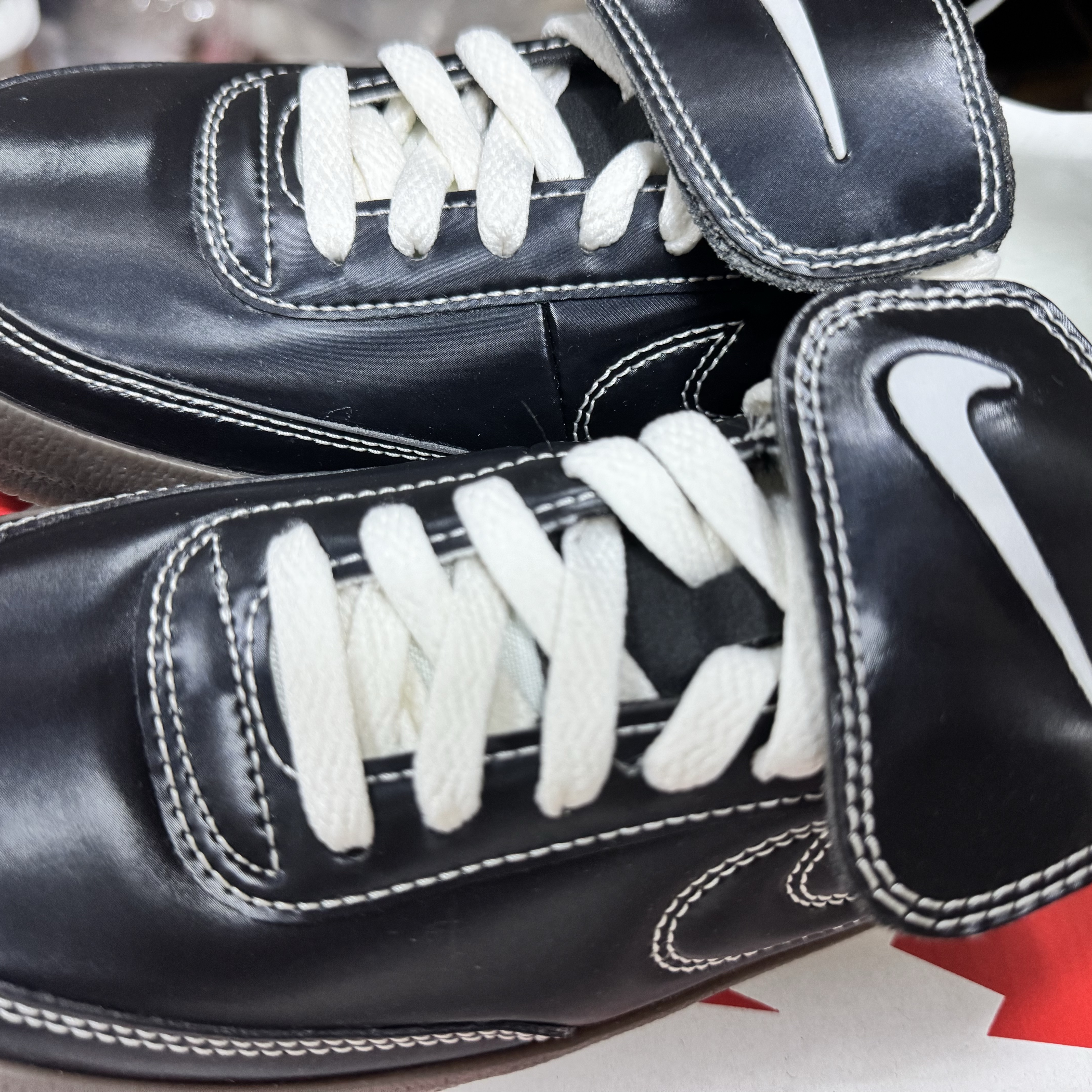 Nike Killshot 2 Black Baroque Brown 착용 스타일 - 2