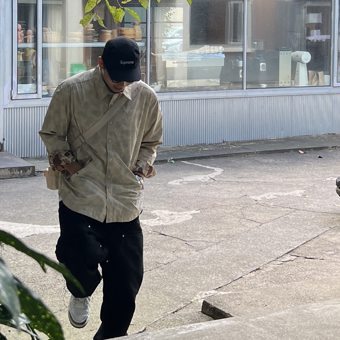 Supreme Ventile Camp Cap Black - 23SS, Jordan 3 Retro White Cement Reimagined 착용 스타일 - 2