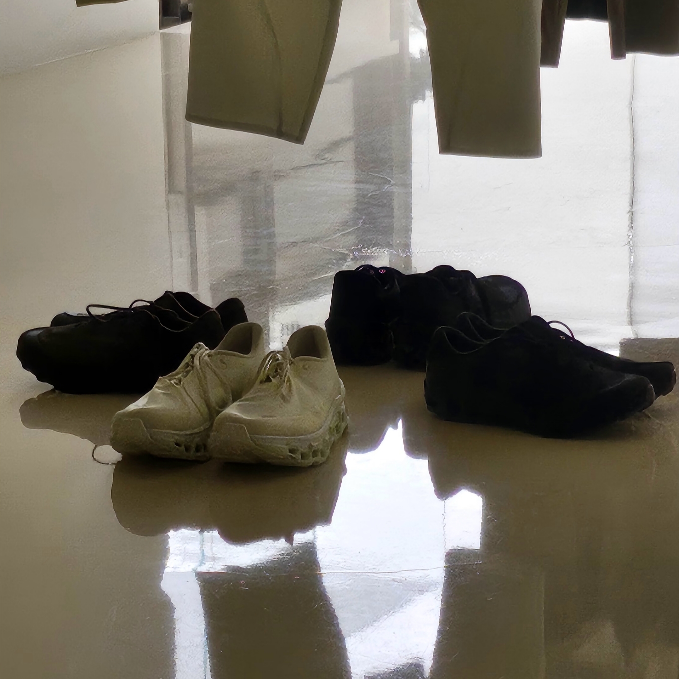 On Running x Post Archive Faction (Paf) Cloudventure Peak Cacao Espresso, On Running x Post Archive Faction (Paf) Cloudventure Peak All Black 착용 스타일