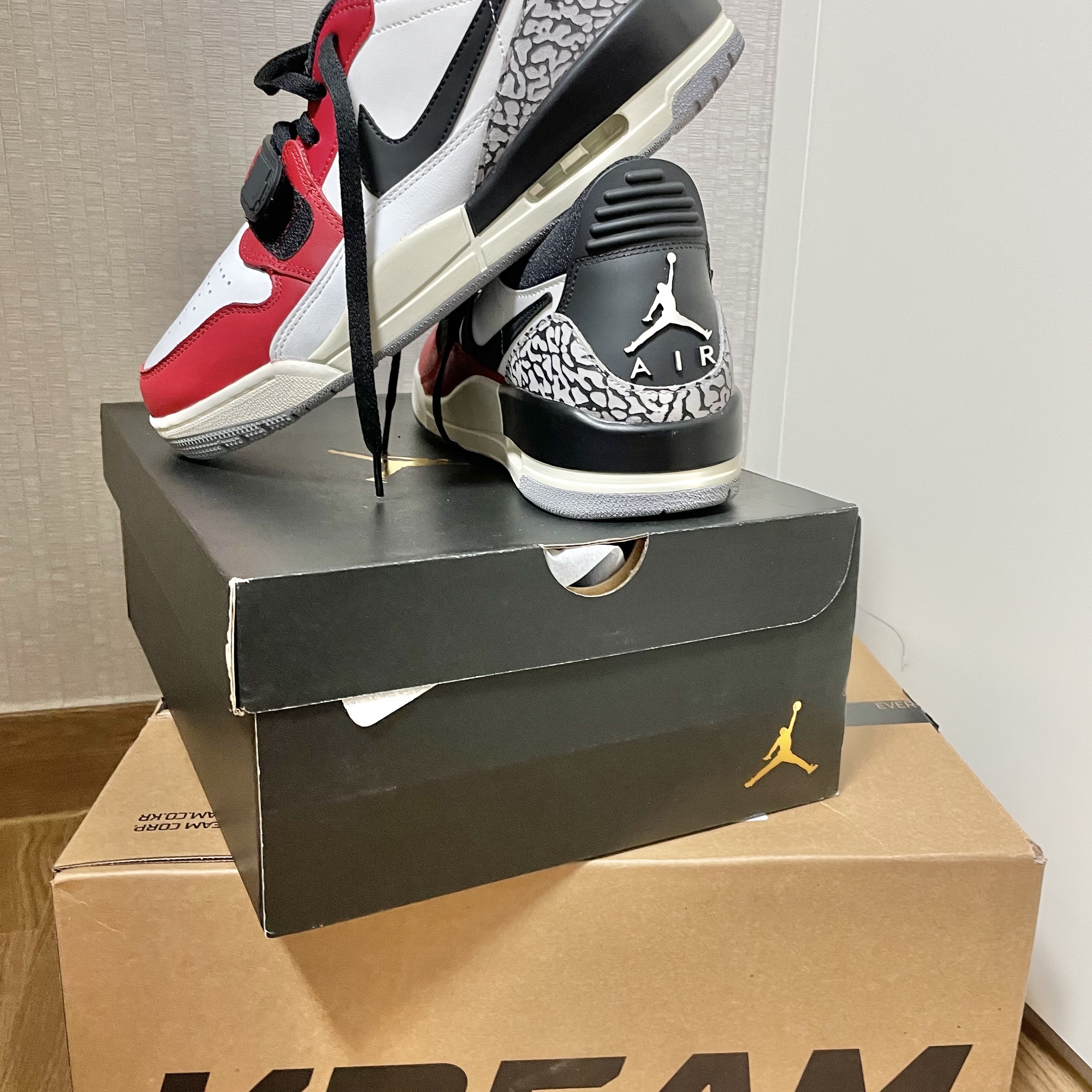 Jordan Legacy 312 Low Chicago 2019 착용 스타일