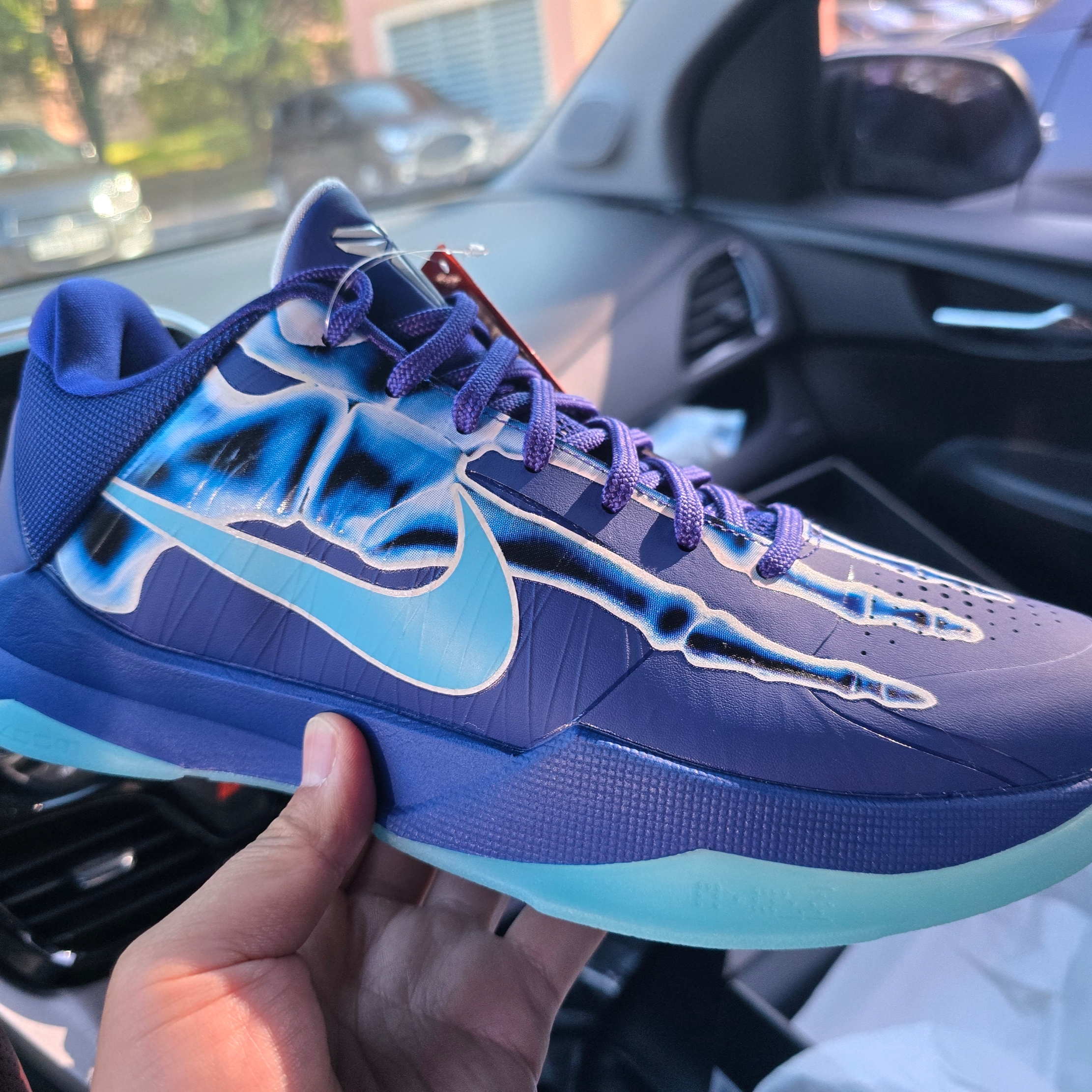 Nike Kobe 5 Protro Deep Royal Blue 착용 스타일