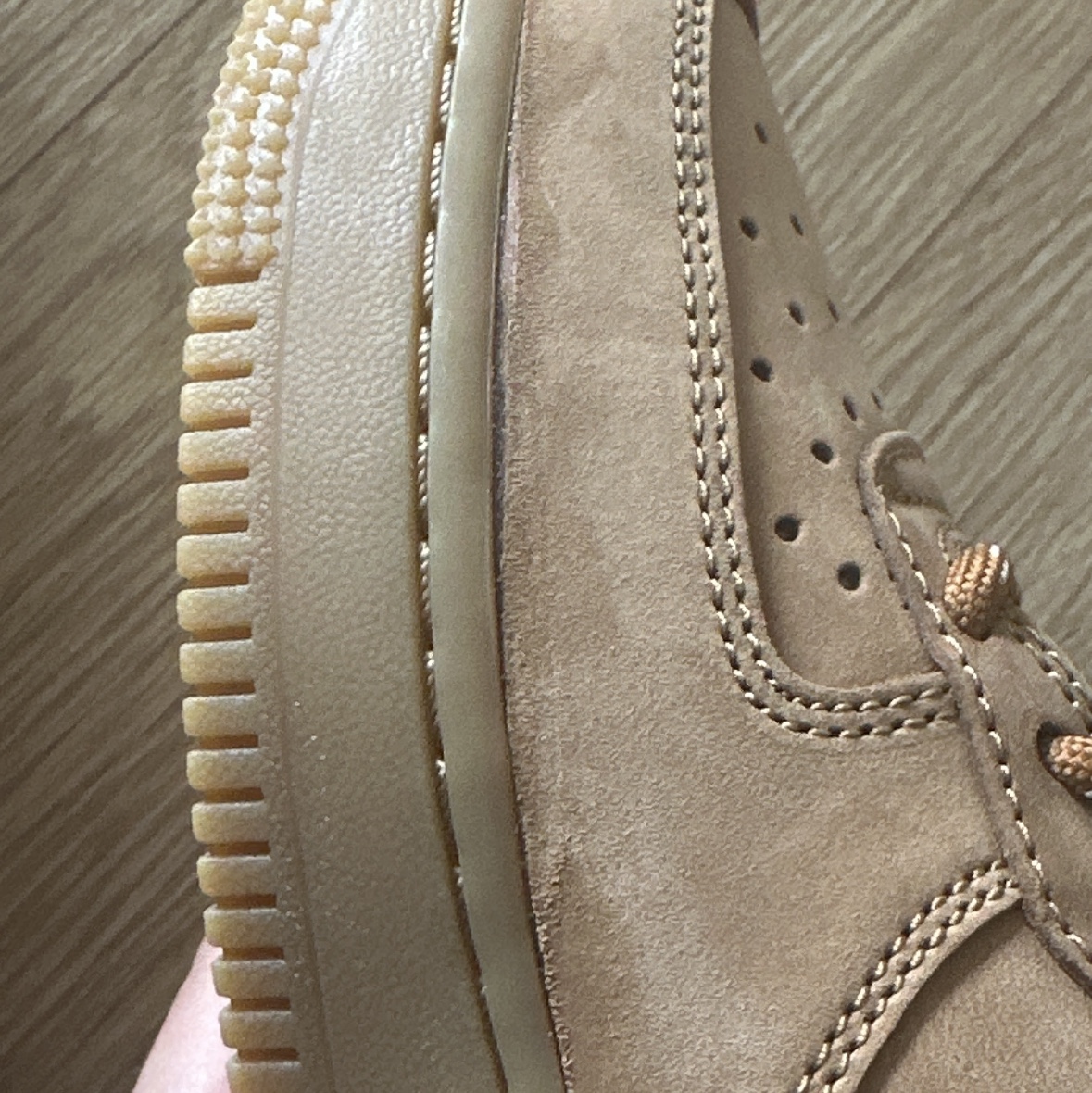 (W) Nike Air Force 1 '07 WB Flax Wheat 착용 스타일 - 3