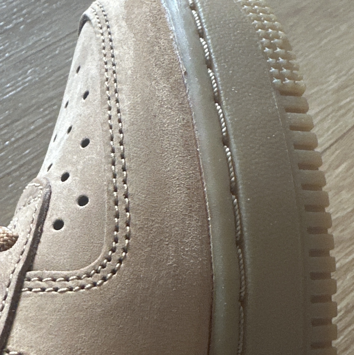 (W) Nike Air Force 1 '07 WB Flax Wheat 착용 스타일 - 5
