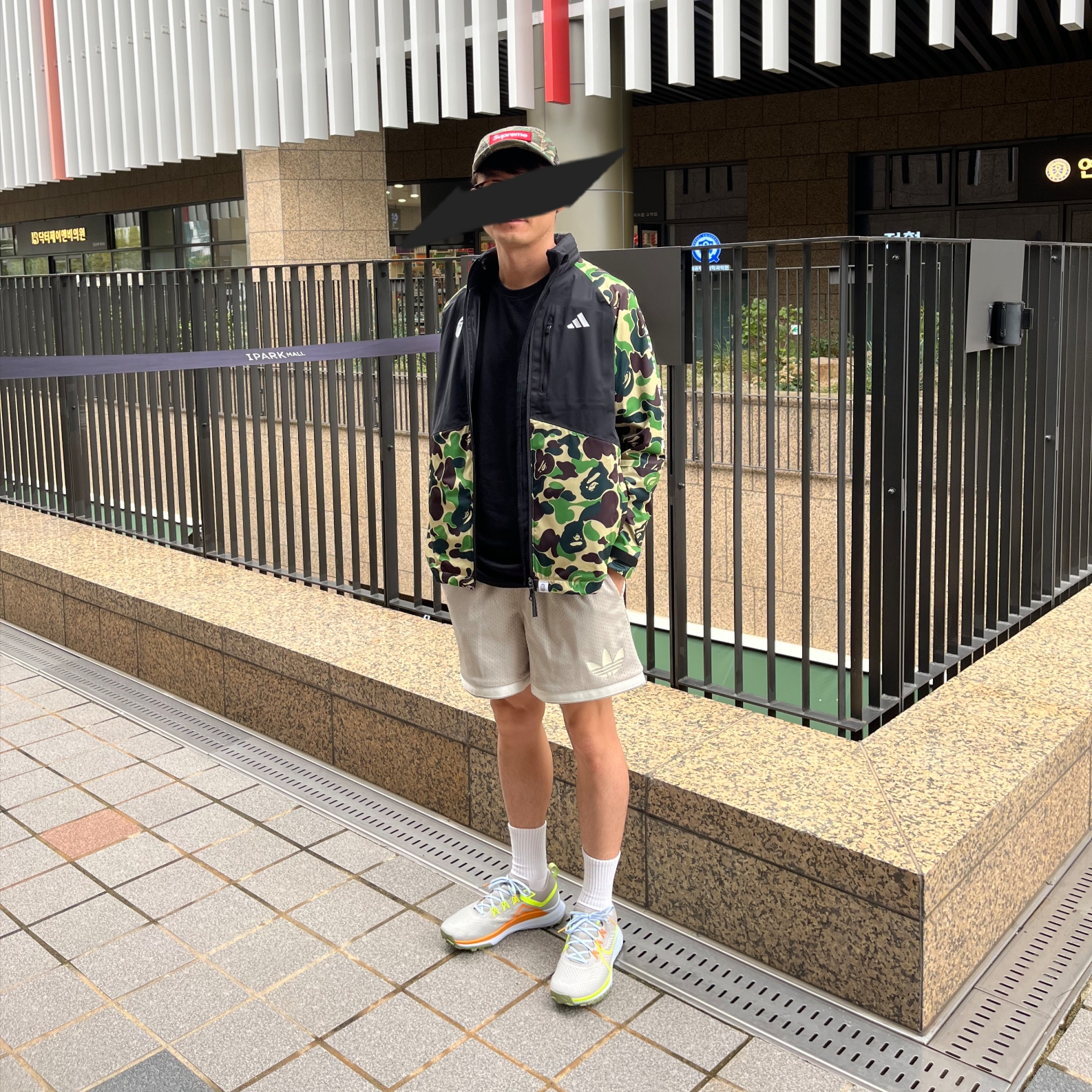 Adidas x BAPE WIND.RDY Jacket Black - KR Sizing, Nike React Pegasus Trail 4 Light Iron Ore Cobblestone 착용 스타일