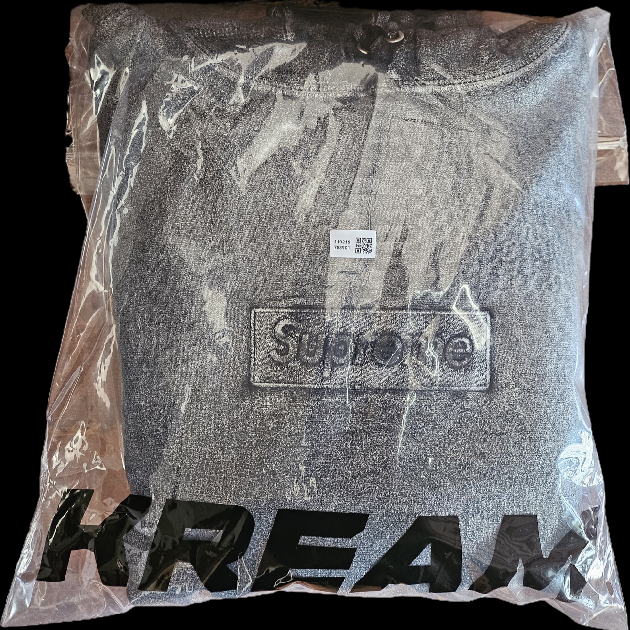 Supreme x MM6 Maison Margiela Foil Box Logo Hooded Sweatshirt Black - 24SS 착용 스타일 - 3
