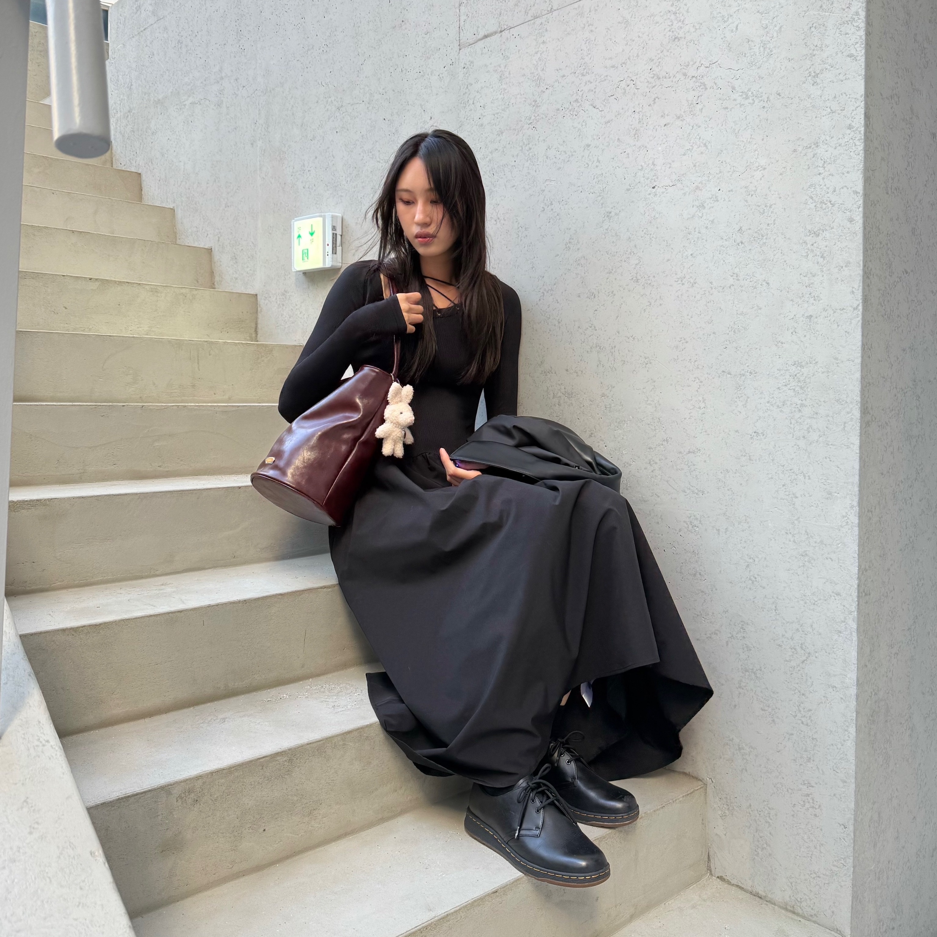Dr. Martens 1461 Smooth Black 착용 스타일 - 1