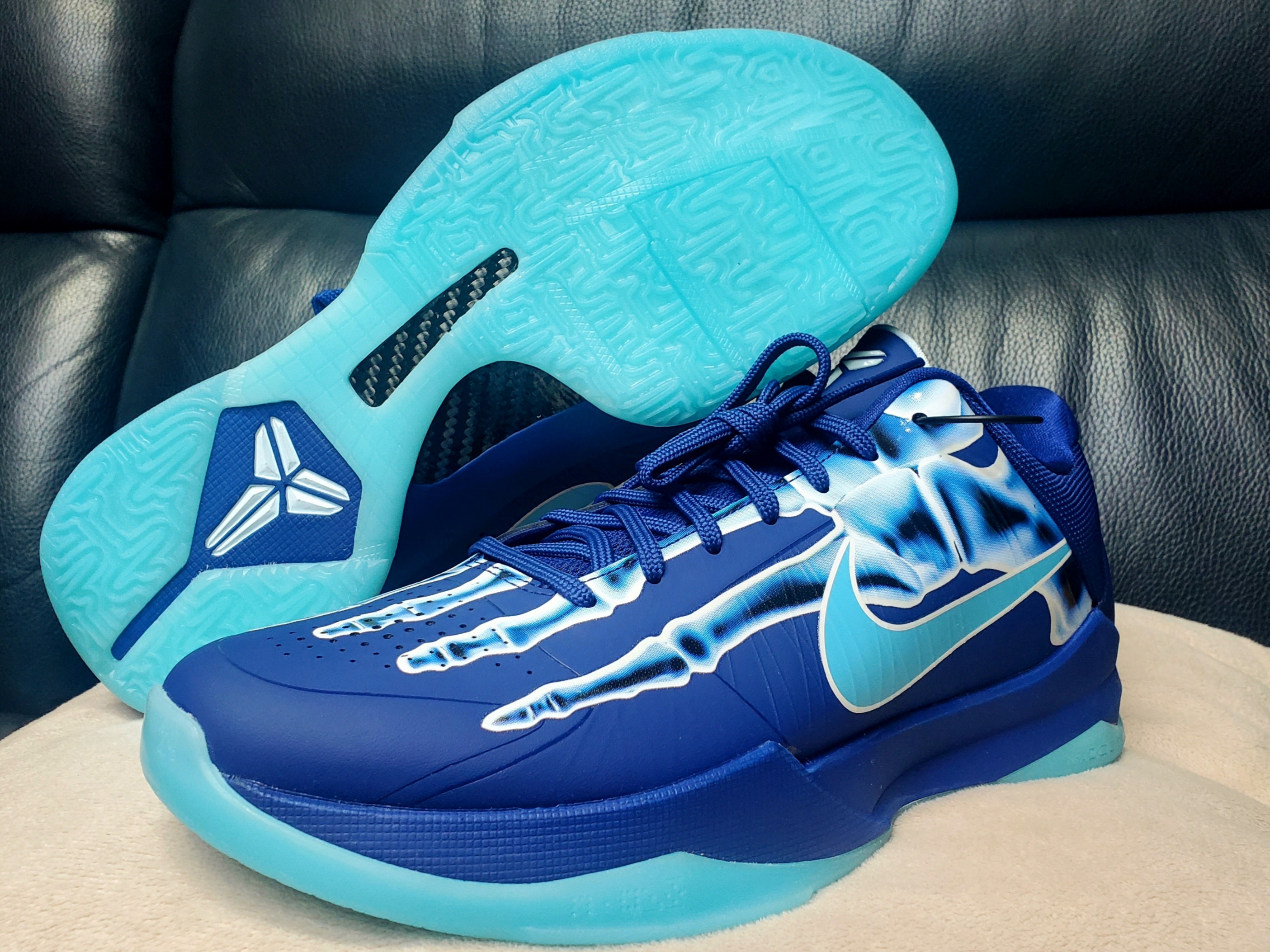 Nike Kobe 5 Protro Deep Royal Blue 착용 스타일