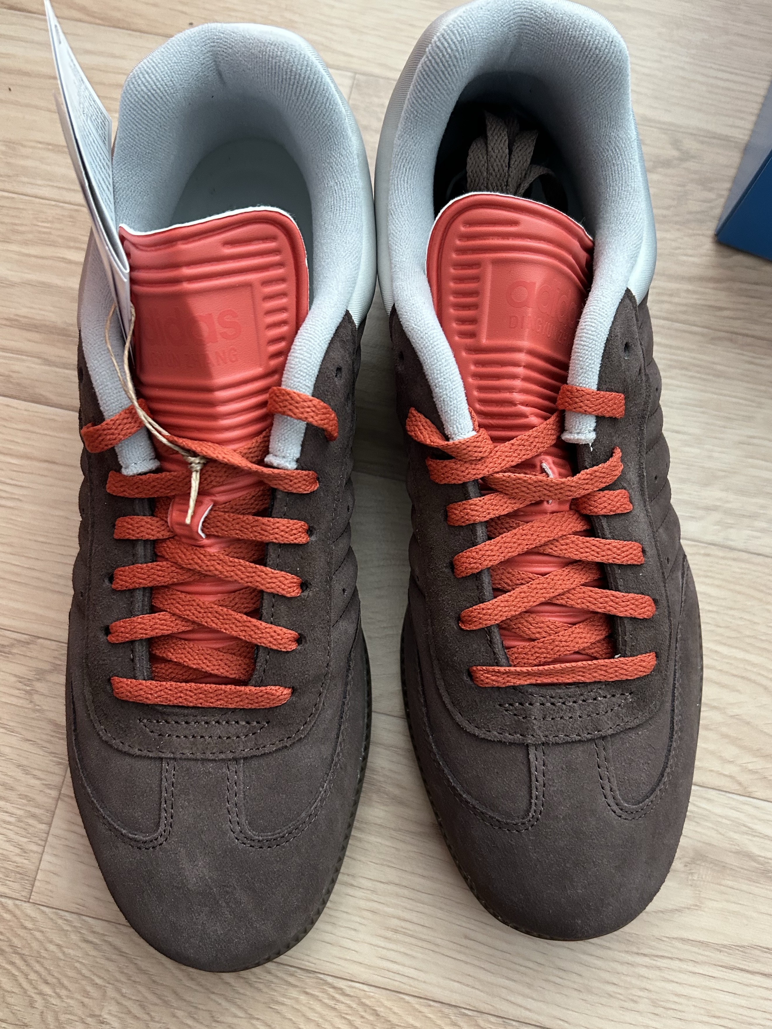 Adidas x Dingyun Zhang Samba Brown Oxide Surf Red 착용 스타일