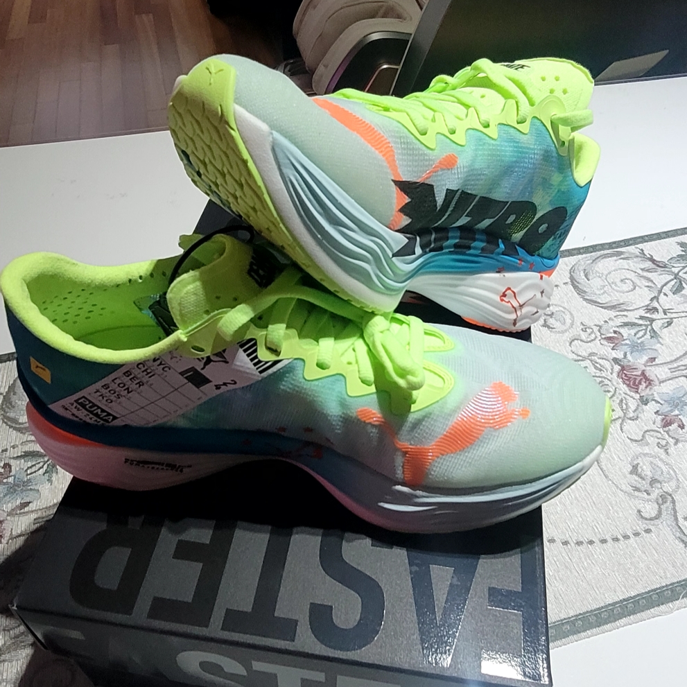 (W) Puma Deviate Nitro Elite 3 Nitro Blue Fizzy Apple 착용 스타일
