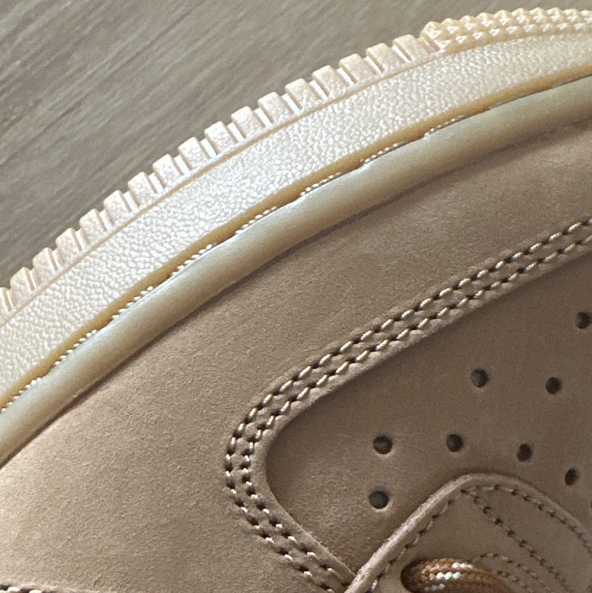 (W) Nike Air Force 1 '07 WB Flax Wheat 착용 스타일 - 4