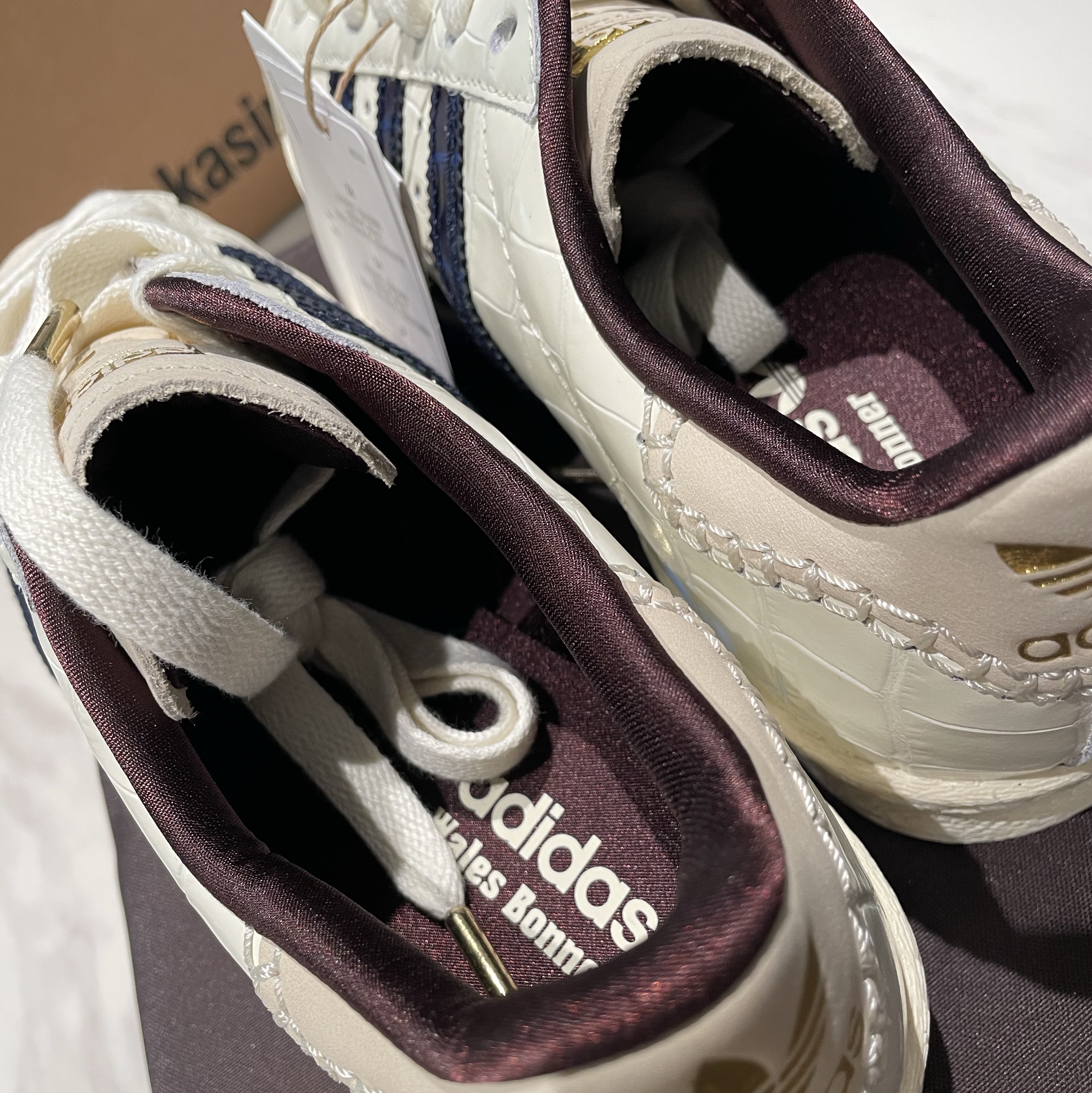 Adidas x Wales Bonner Superstar Wonder White Collegiate Navy 착용 스타일 - 5
