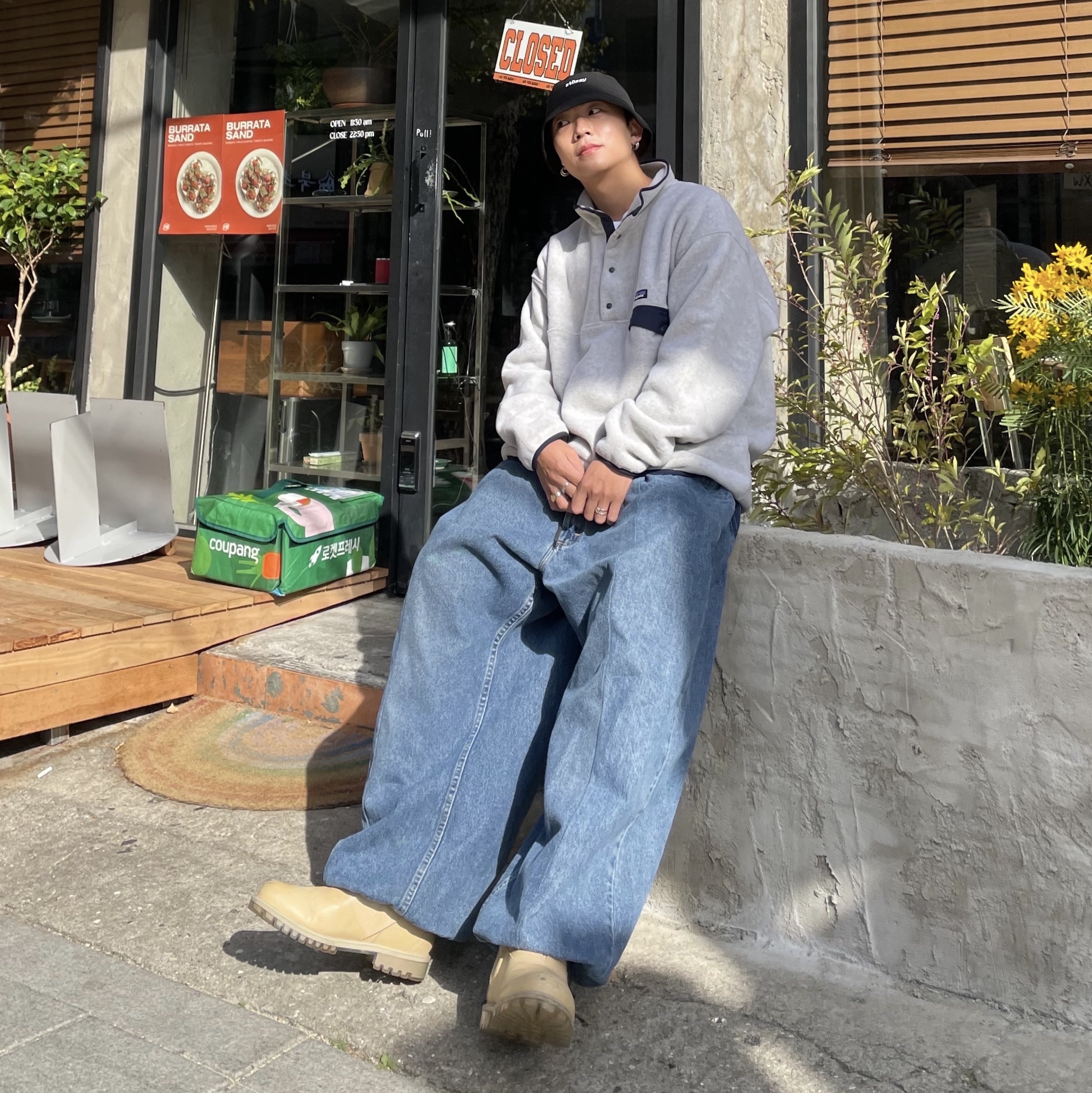 Patagonia Synchilla Snap-T Fleece Pullover Oatmeal Heather 착용 스타일 - 2