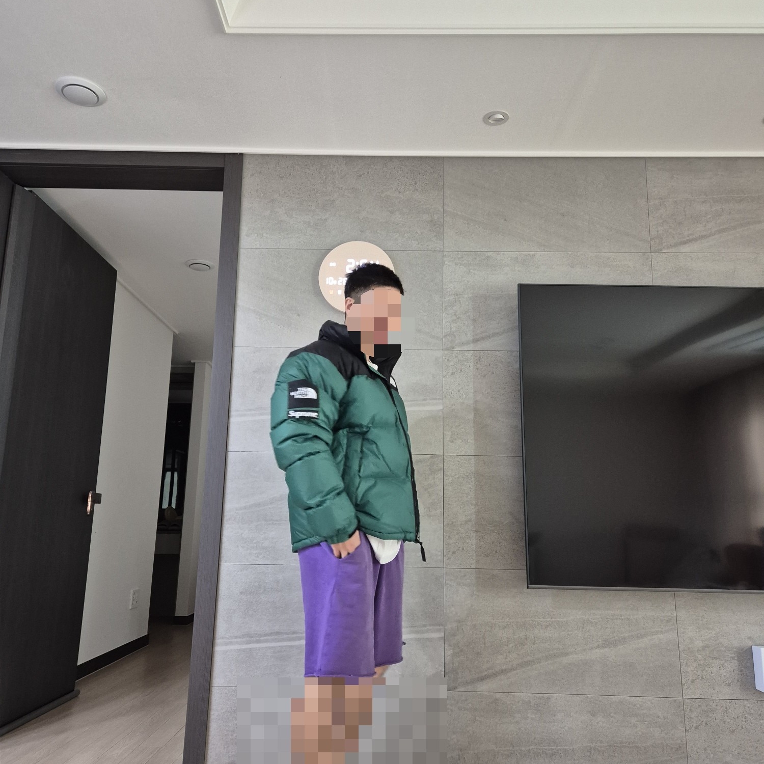 Supreme x The North Face Nuptse Jacket Green - 24FW 착용 스타일 - 6