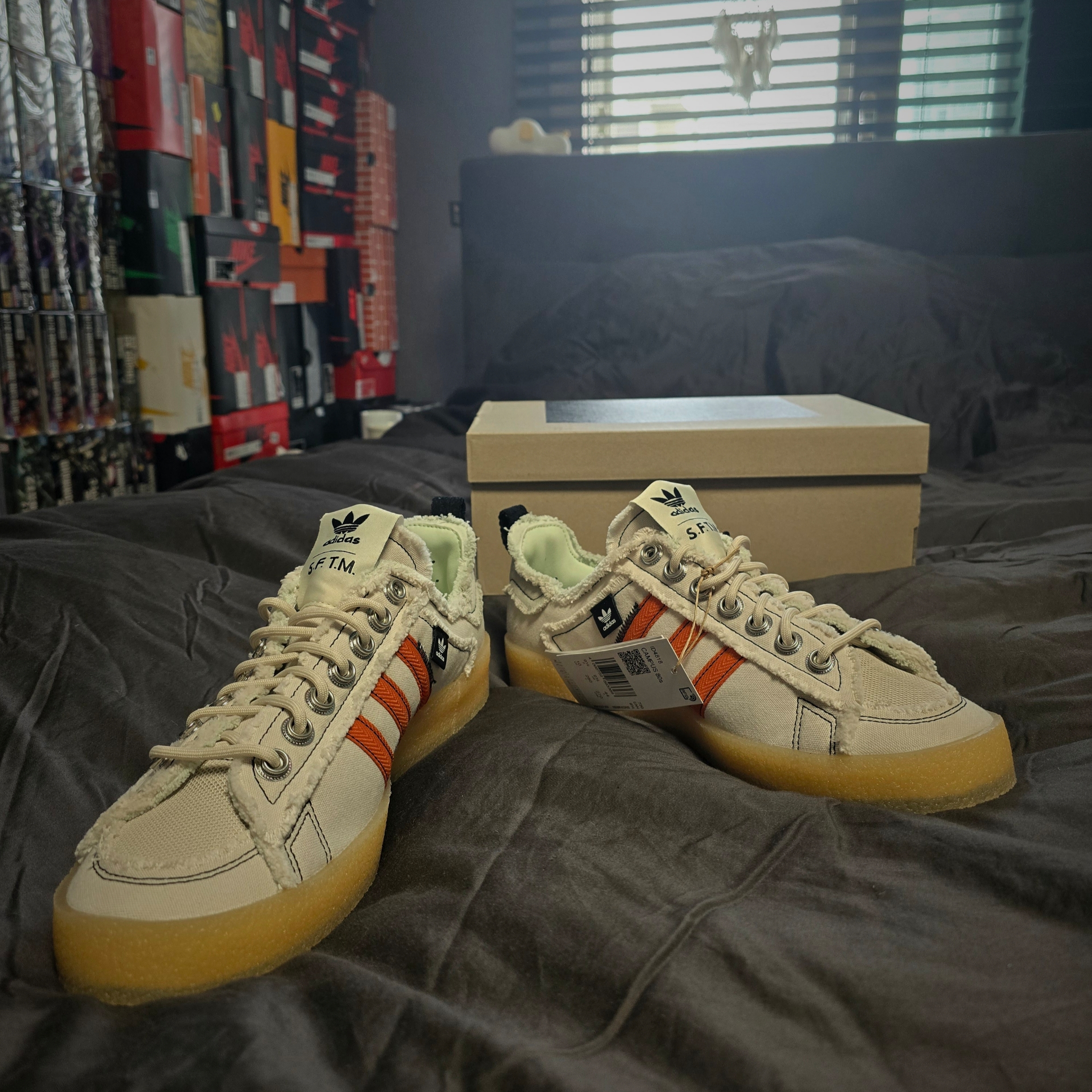 Adidas x Song for the Mute Campus 80s Bliss Core Black 착용 스타일 - 3